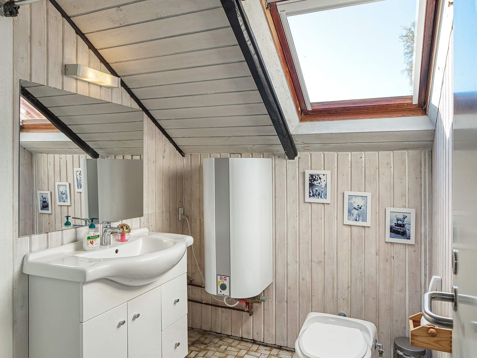 Vrijstaand vakantiehuis met hottub op 100 meter van zee in Dannemare - foto 32