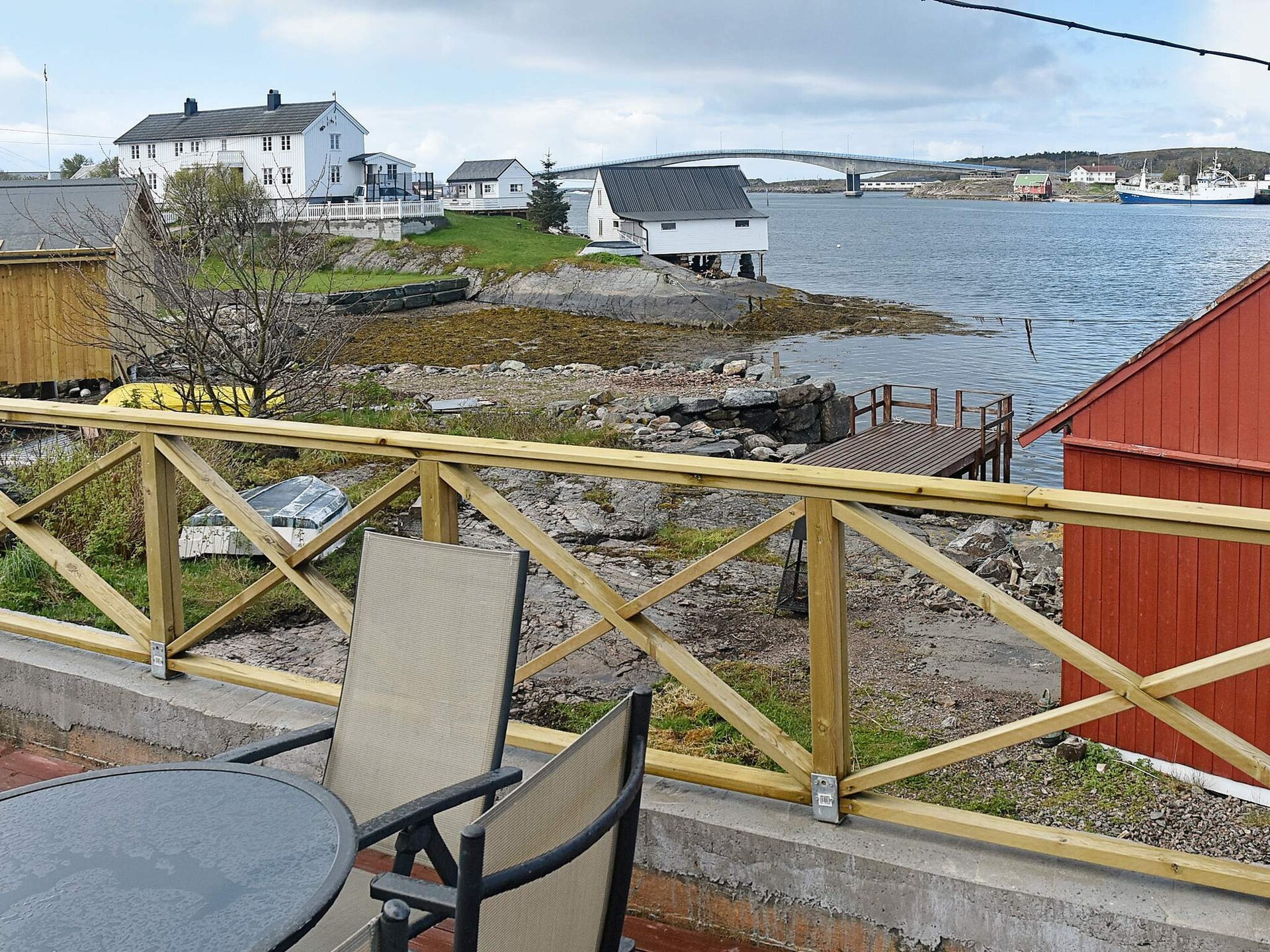 Stijlvol vakantiehuis aan het water met eigen steiger in Averøy - foto 11