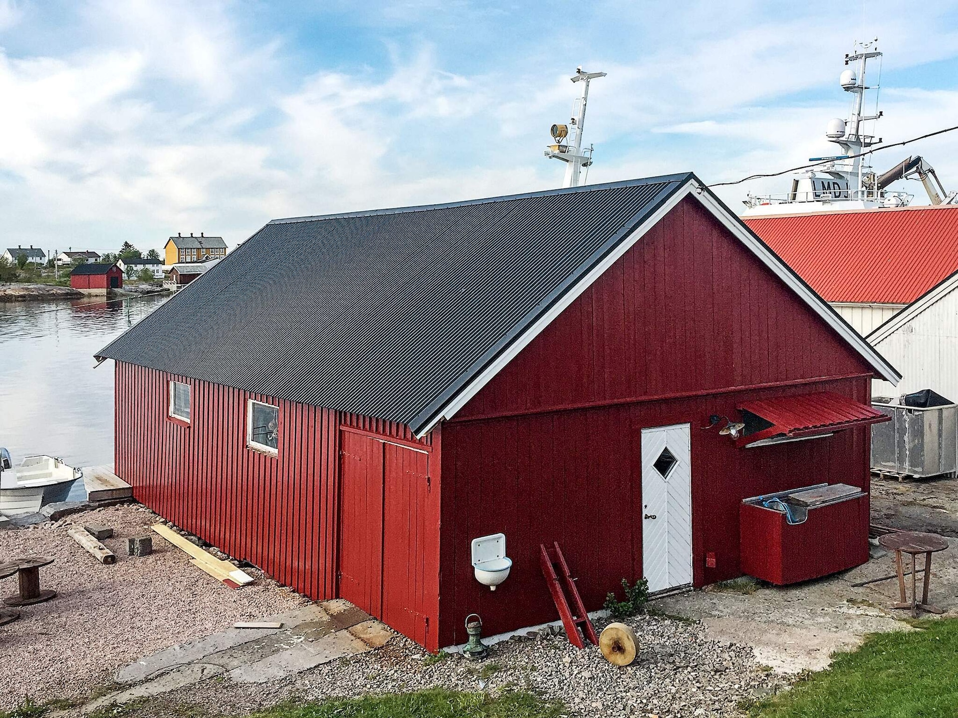 Stijlvol vakantiehuis aan het water met eigen steiger in Averøy - foto 9