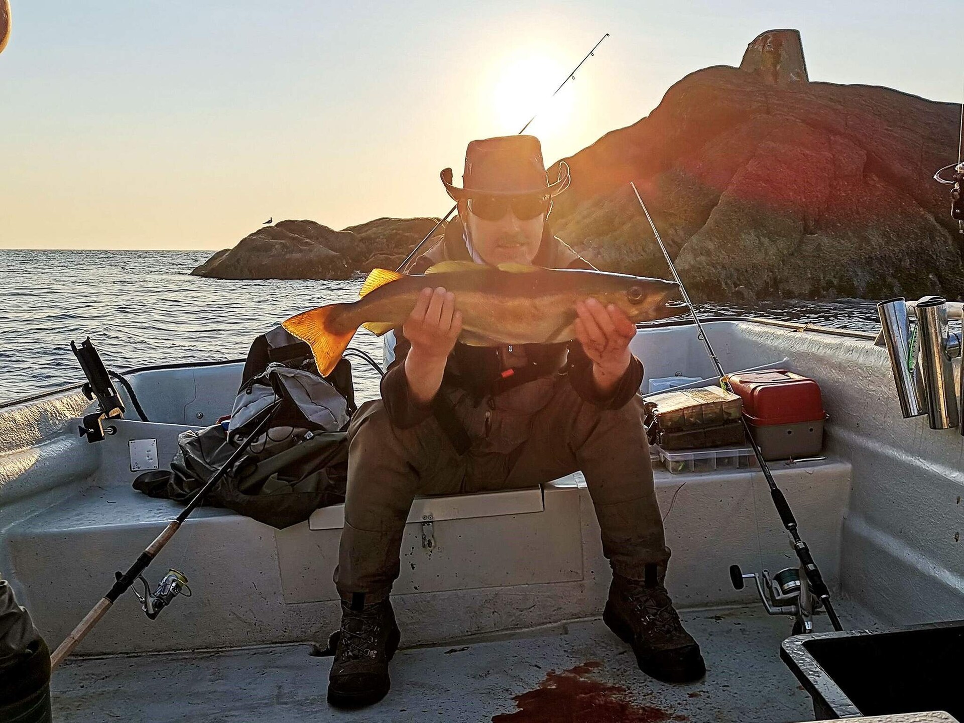 Stijlvol vakantiehuis aan het water met eigen steiger in Averøy - foto 32