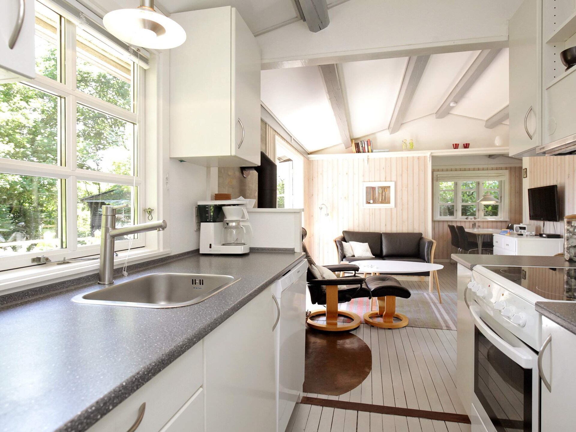 Licht vakantiehuis met 2 terrassen op 800m van zee in Vejby - foto 35