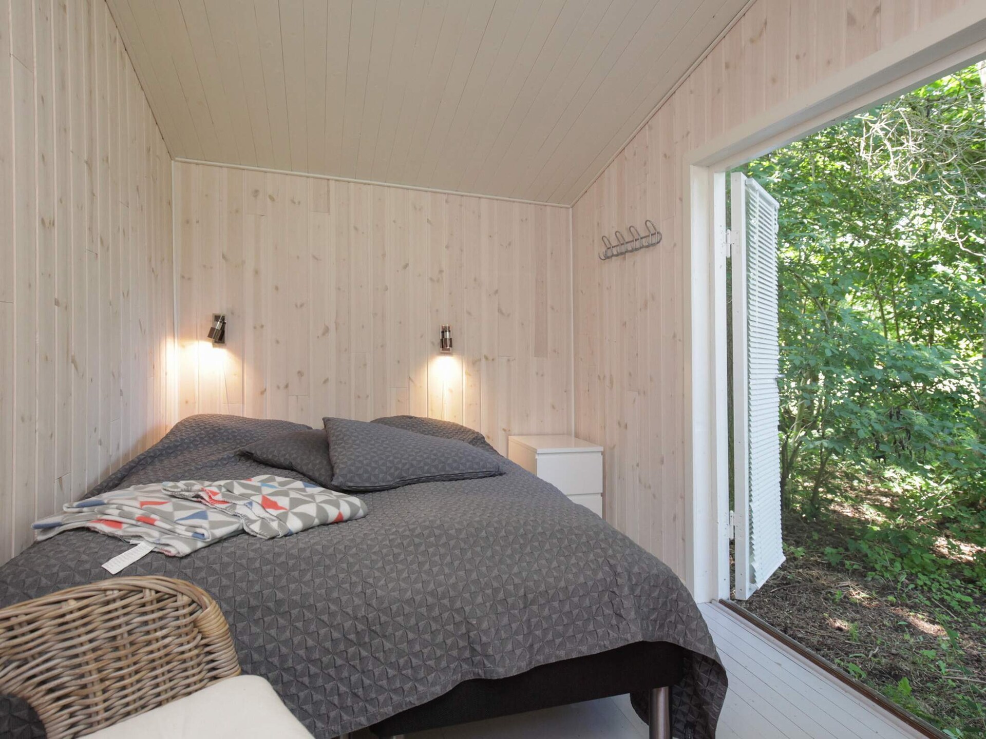 Licht vakantiehuis met 2 terrassen op 800m van zee in Vejby - foto 36