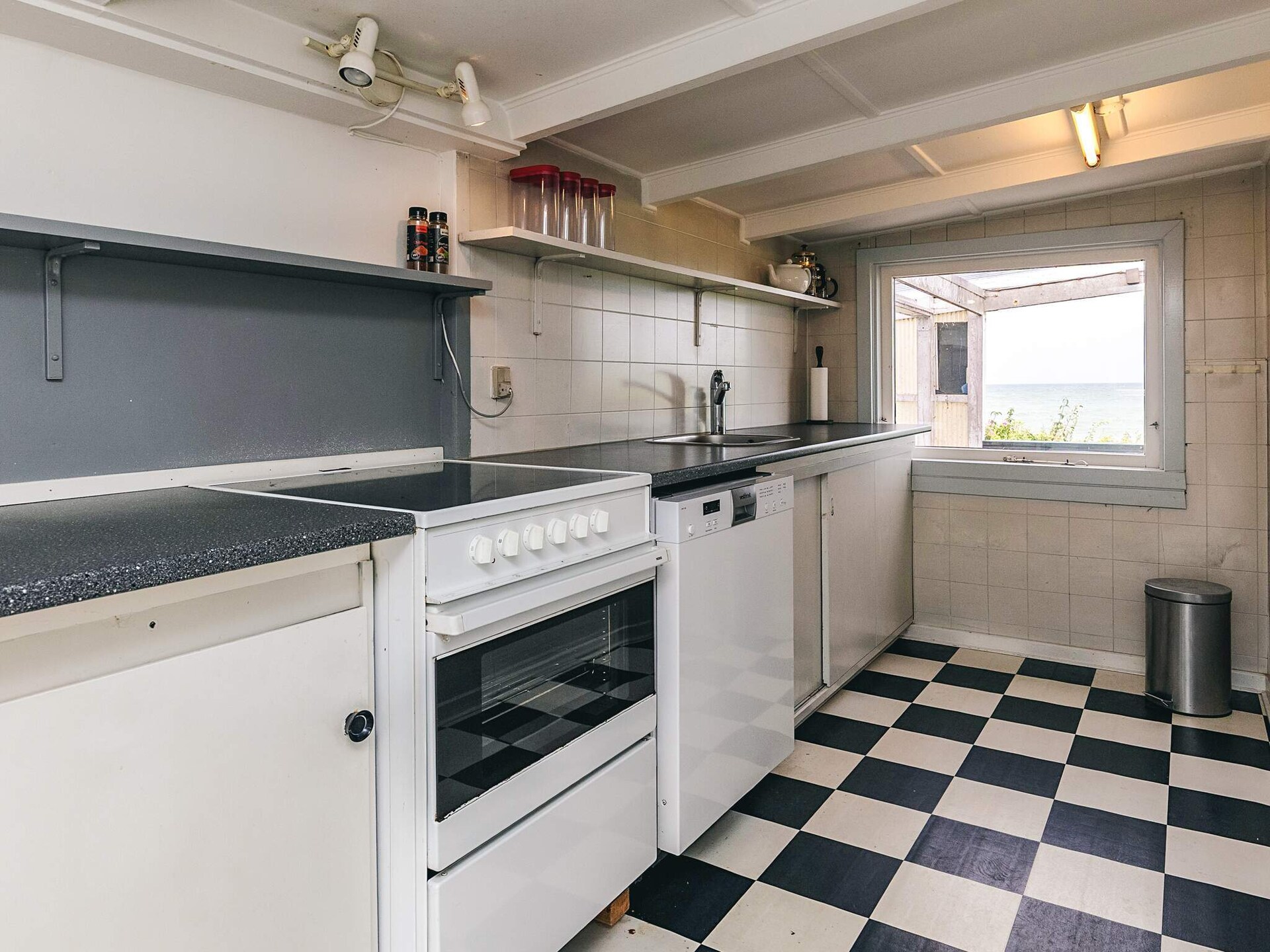 Vrijstaand vakantiehuis direct aan zee in Gilleleje met sauna en panoramisch uitzicht - foto 32