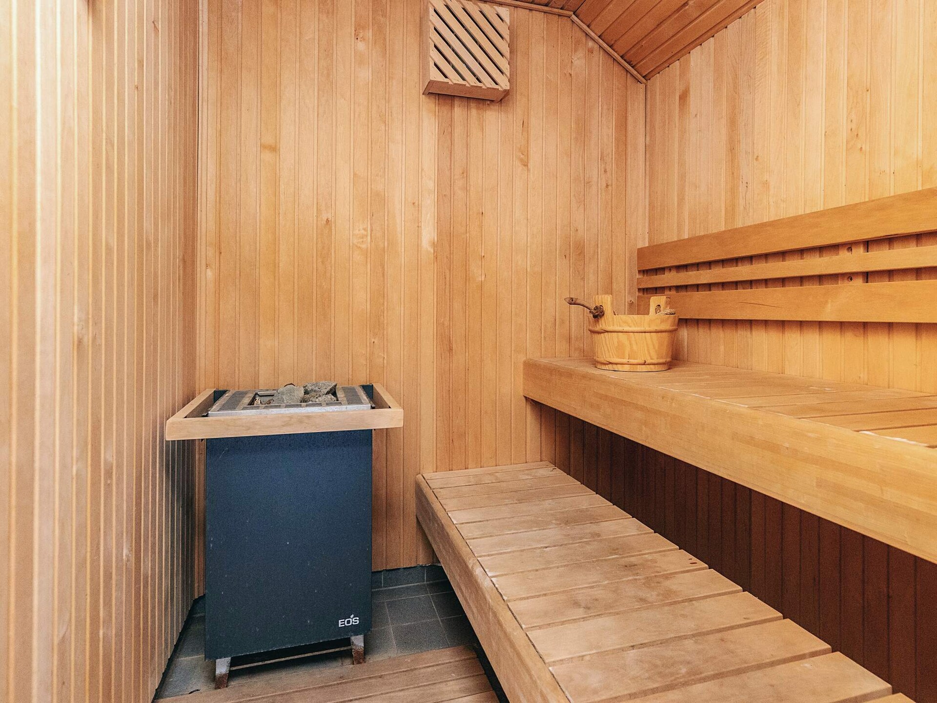 Vrijstaand vakantiehuis direct aan zee in Gilleleje met sauna en panoramisch uitzicht - foto 36