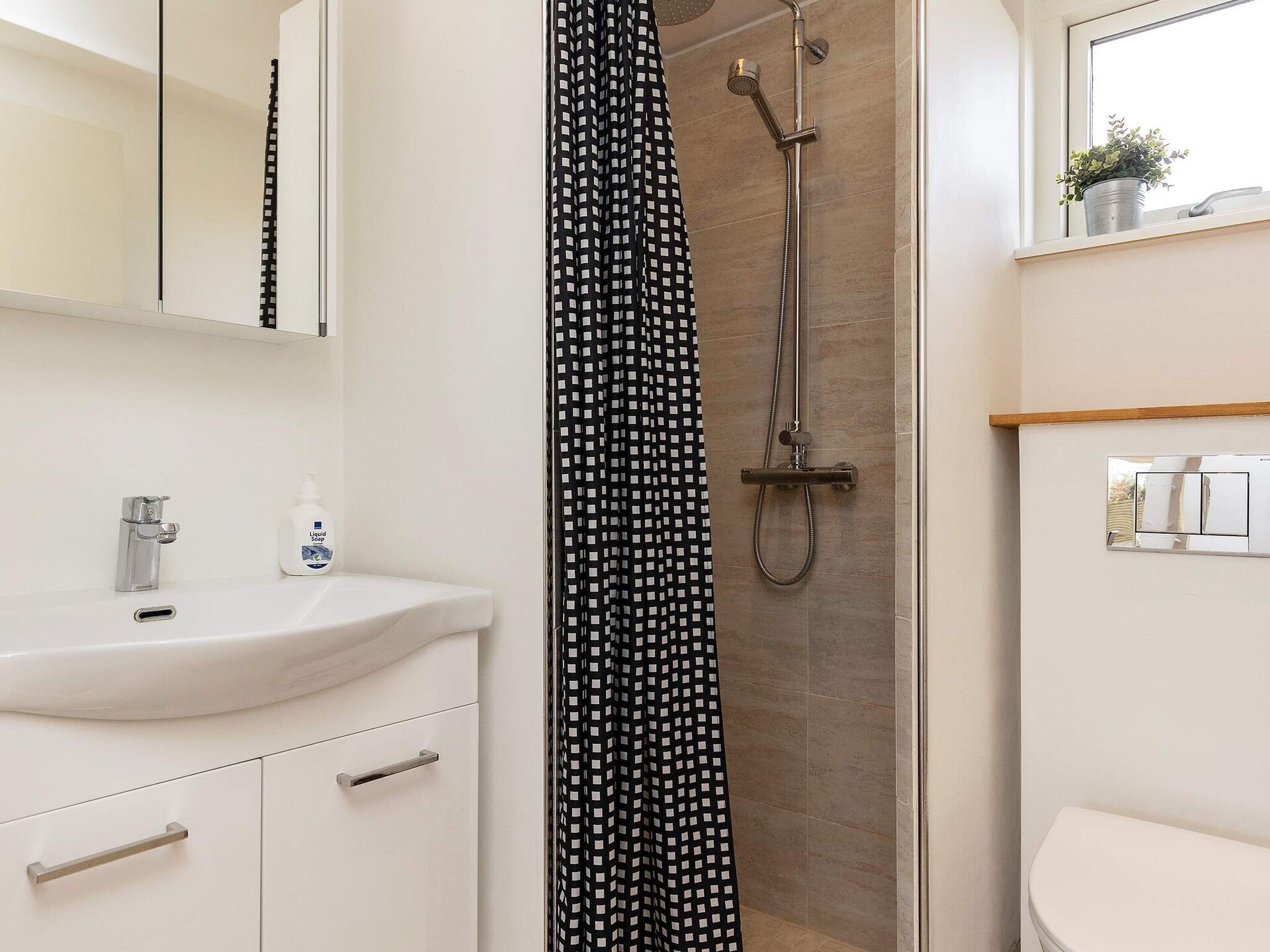 Licht Vakantiehuis met Sauna & Whirlpool op 300m van Zee in Hadsund - foto 33