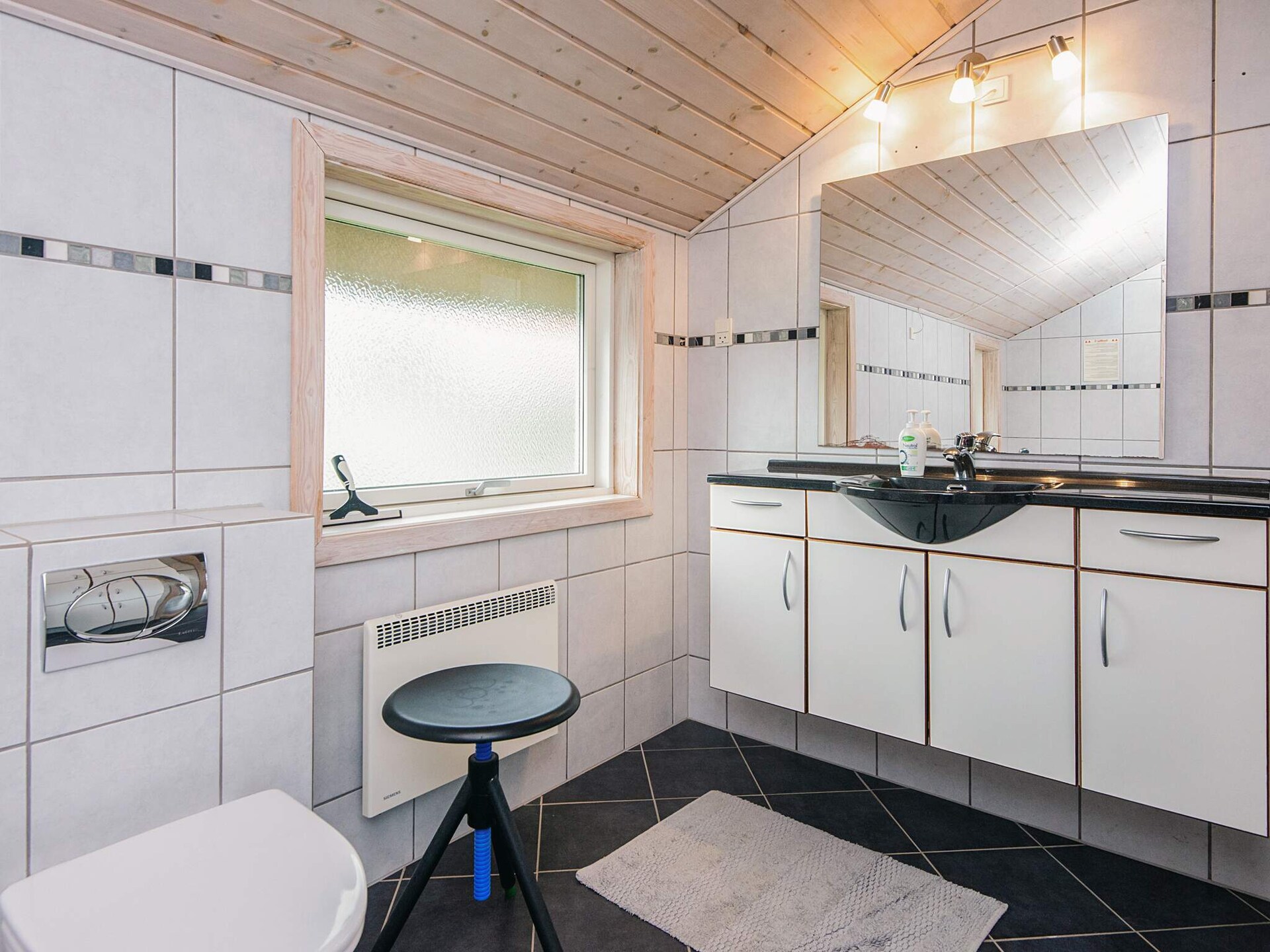 Luxe vakantiehuis met sauna, whirlpool en zeezicht op 250 meter van strand Fanø - foto 38