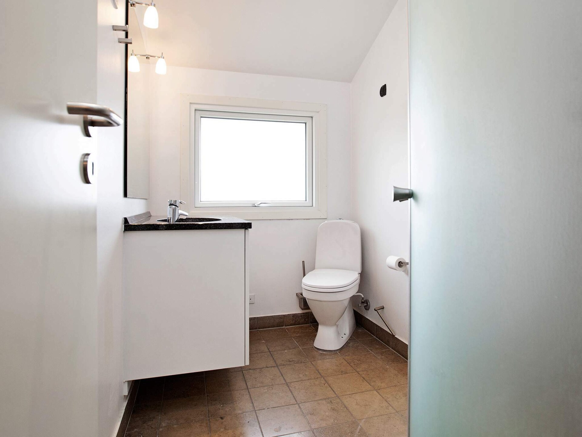 Ruim vakantiehuis met zwembad, sauna en whirlpool op 600m van zee - foto 33