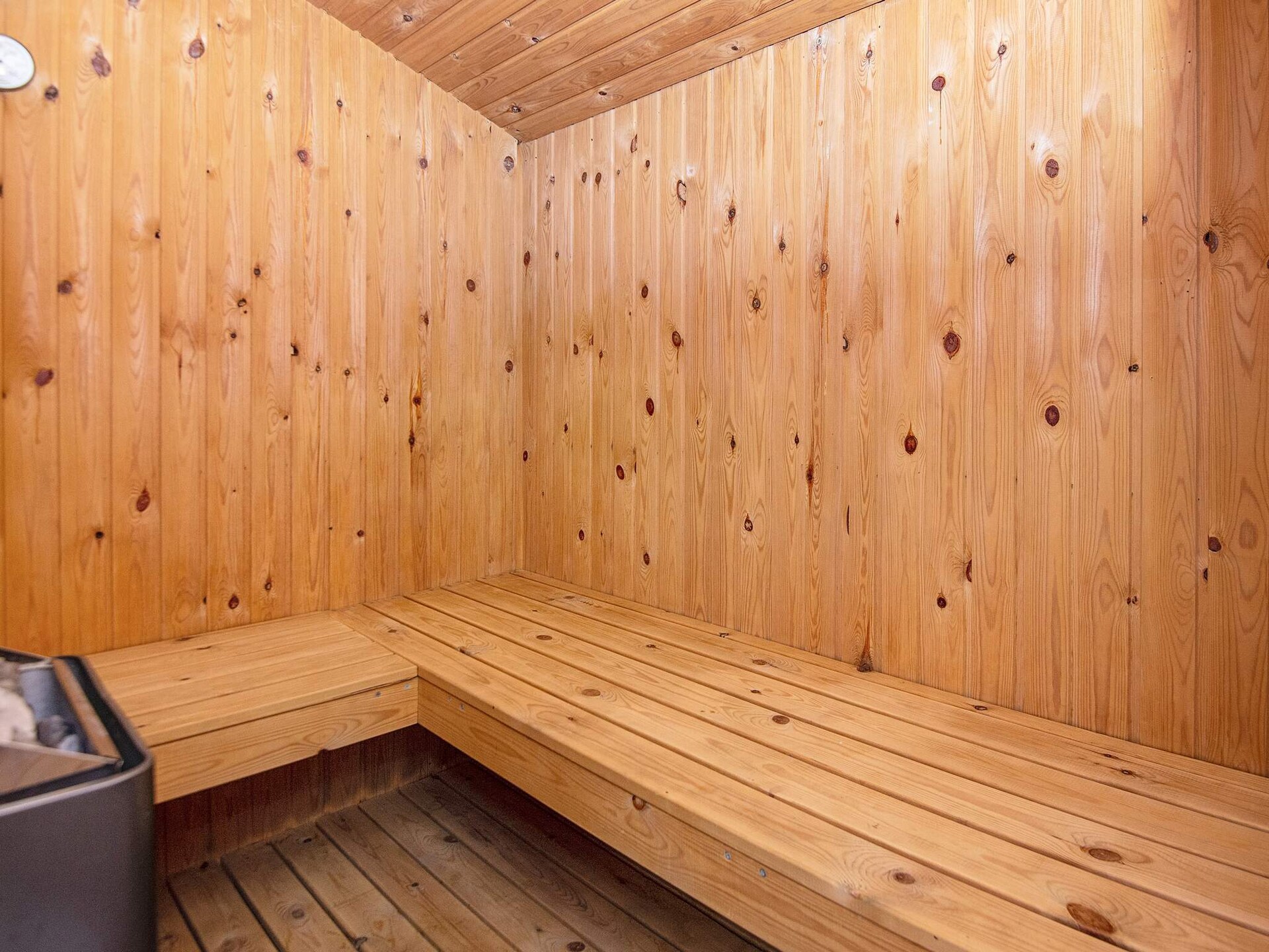 Vrijstaand vakantiehuis met sauna en whirlpool op 500 meter van zee bij Juelsminde - foto 24