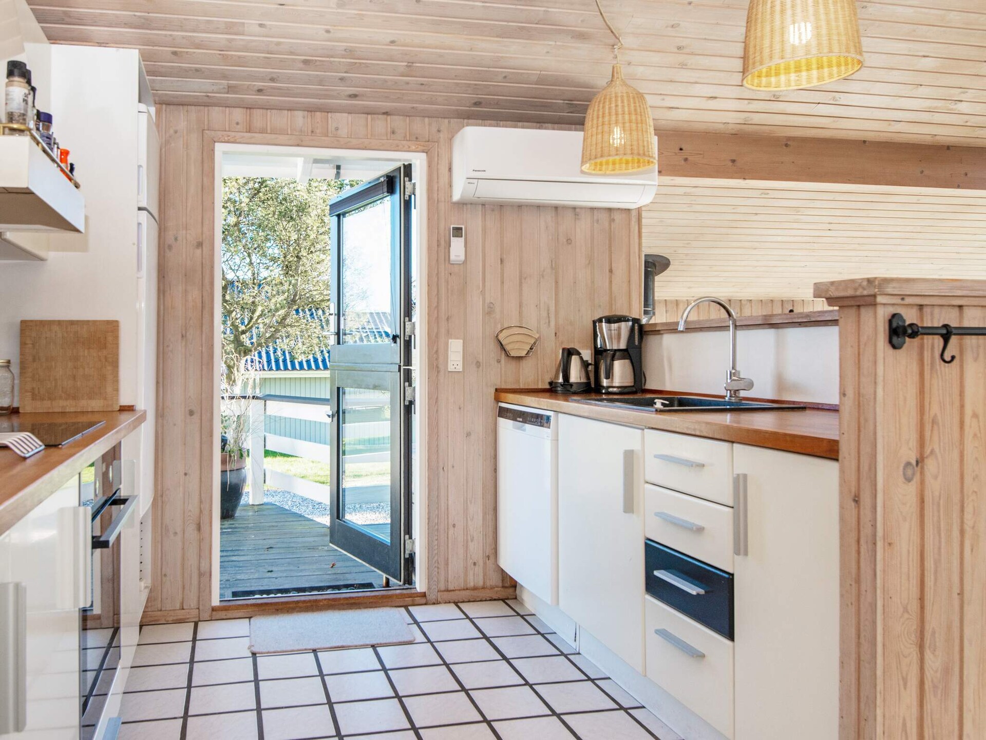 Vrijstaand vakantiehuis met sauna en whirlpool op 500 meter van zee bij Juelsminde - foto 5
