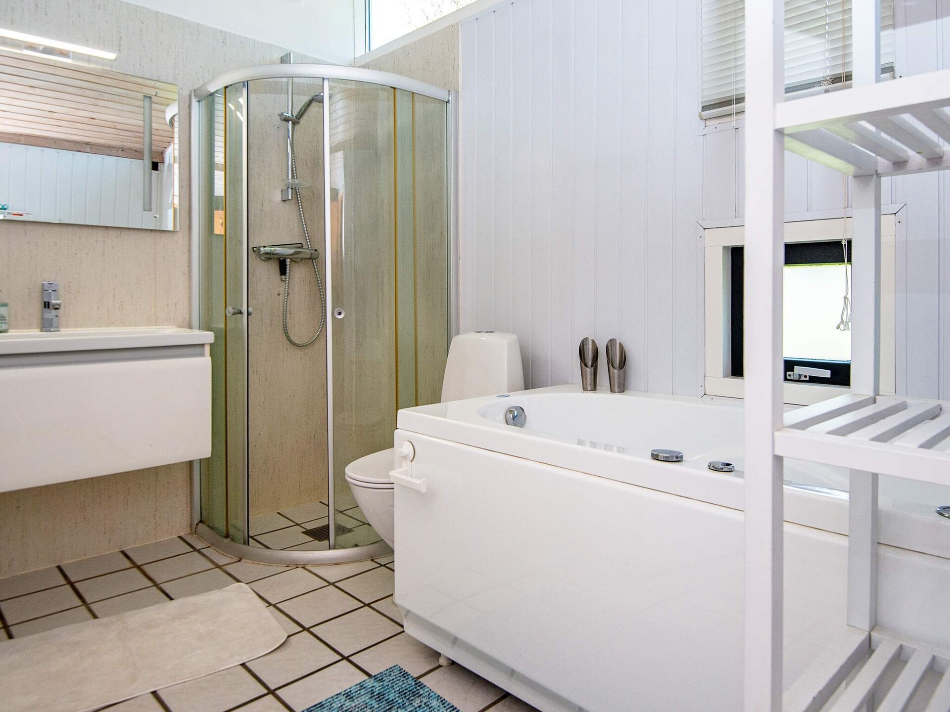 Vrijstaand vakantiehuis met sauna en whirlpool op 500 meter van zee bij Juelsminde - foto 21