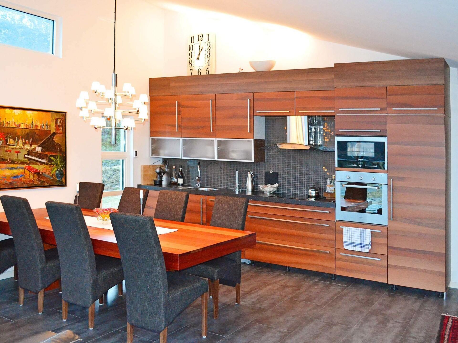 Bekroond vakantiehuis aan zee met panorama uitzicht en whirlpool bij Inndyr - foto 15