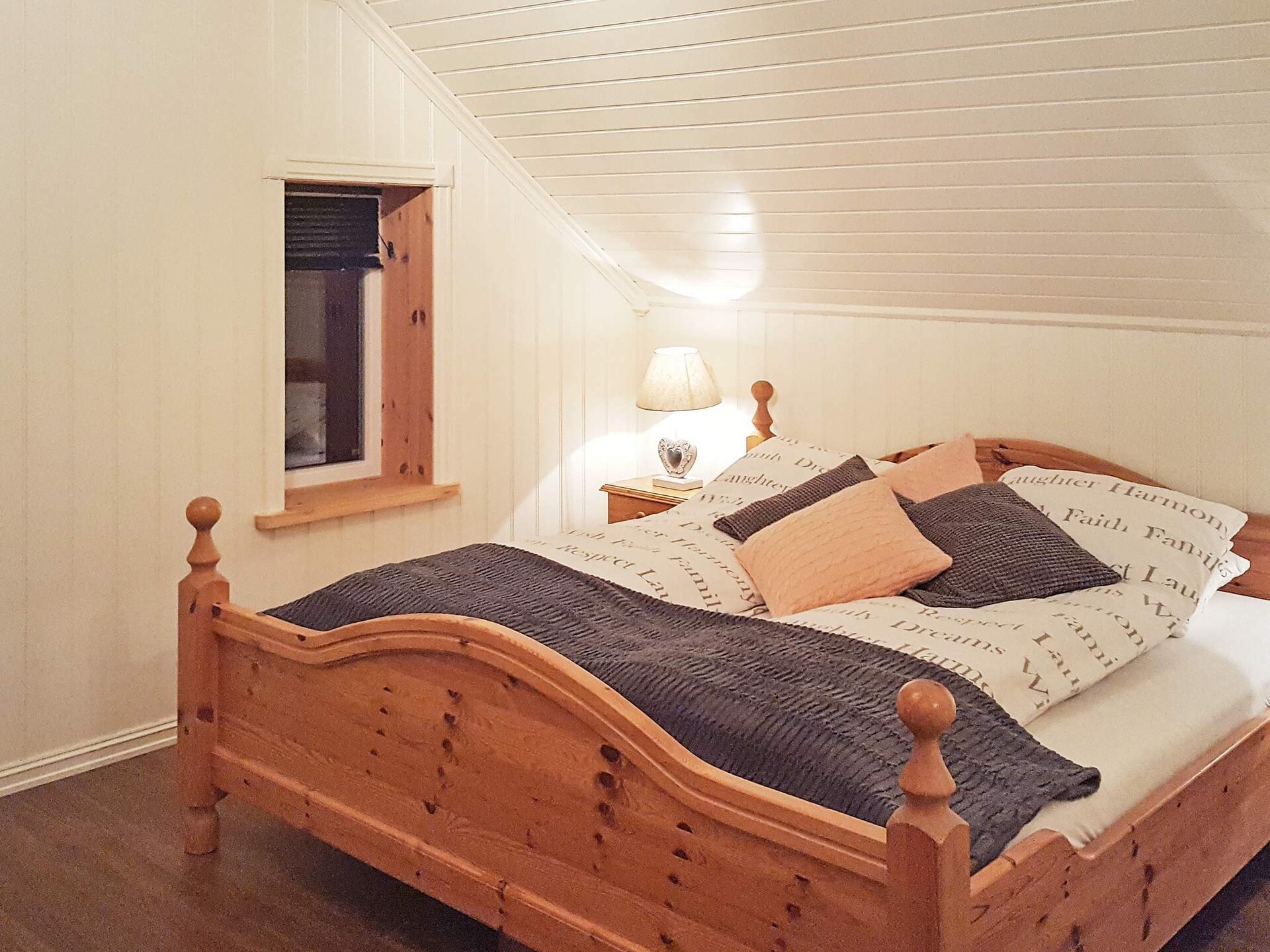 Panoramisch vakantiehuis met fjordzicht, sauna en buiten-jacuzzi bij Folkestad - foto 33