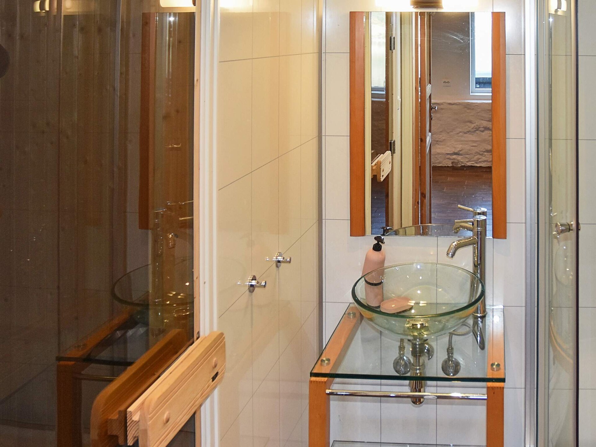 Panoramisch vakantiehuis met fjordzicht, sauna en buiten-jacuzzi bij Folkestad - foto 36
