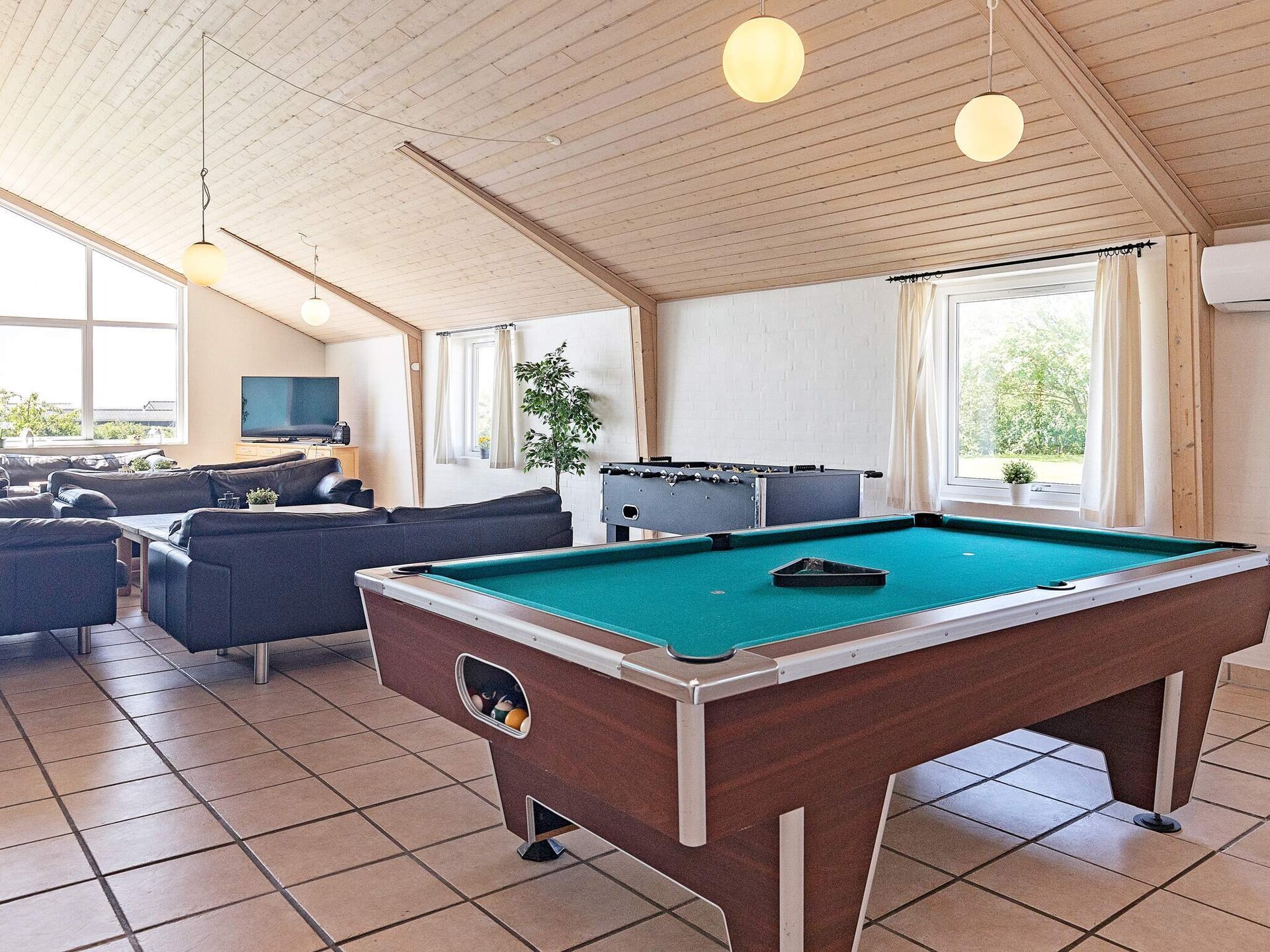 Groot vakantiehuis met panoramisch uitzicht op de Limfjord en privézwembad - foto 34