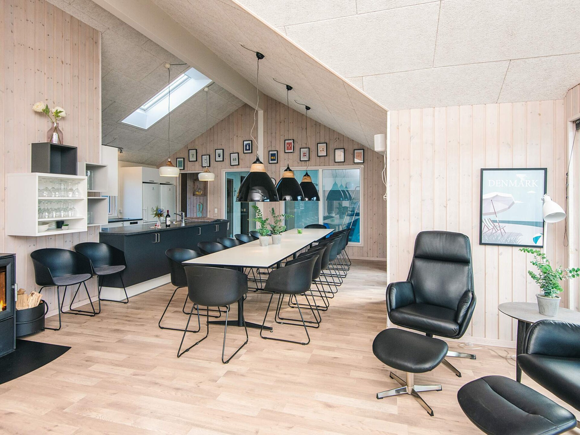 Groots vakantiehuis voor 18 personen met zwembad en activiteitenruimte in Blåvand - foto 32
