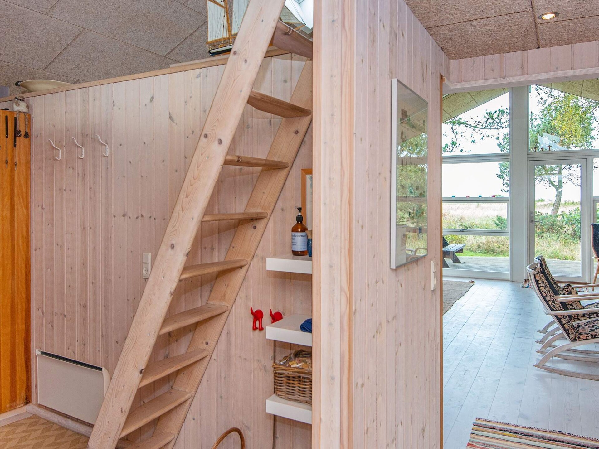 Vrijstaand vakantiehuis met Kattegat-uitzicht op 200m van zee in Glesborg - foto 30