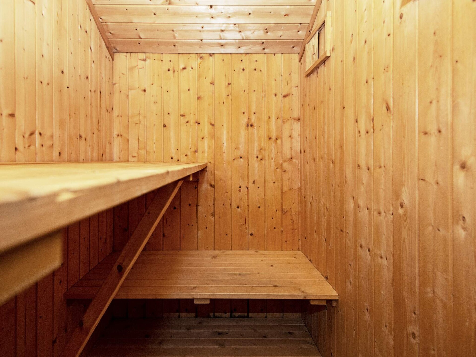 Vrijstaand vakantiehuis met sauna en whirlpool op 600m van zee bij Juelsminde - foto 23