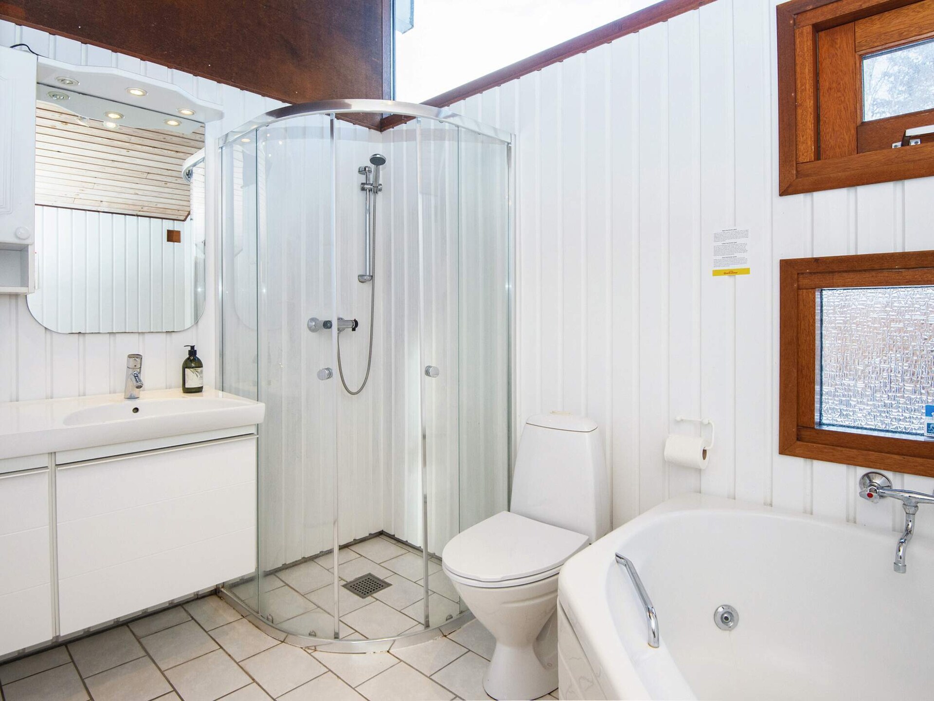 Ruim vakantiehuis met sauna & whirlpool op 250m van zee bij Juelsminde - foto 24