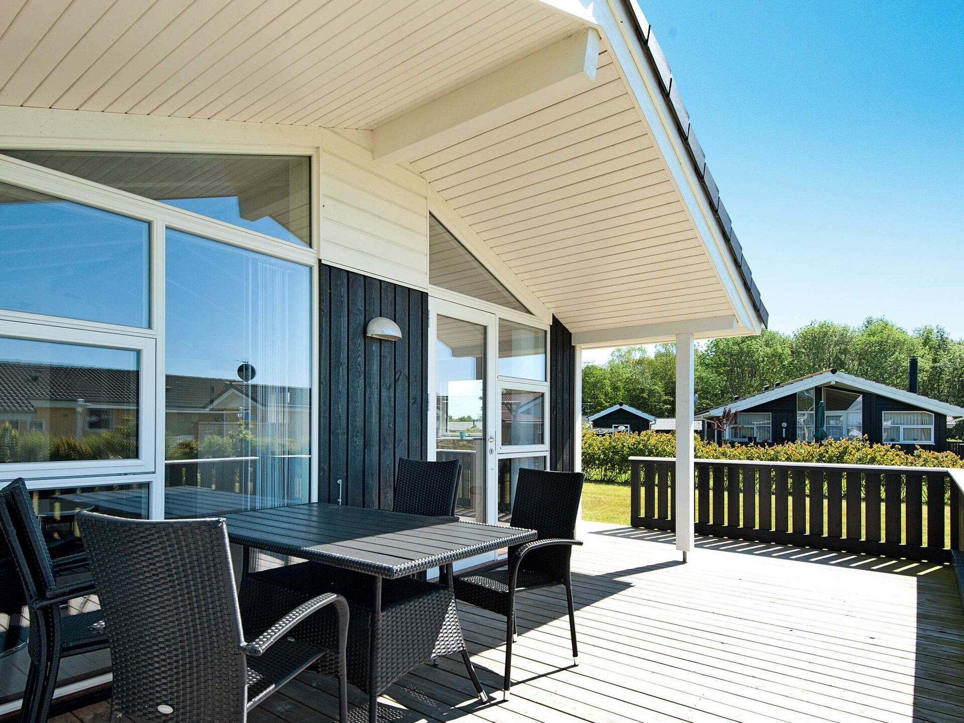 Ruim vakantiehuis met sauna en zonnig terras op 500 meter van zee - foto 3