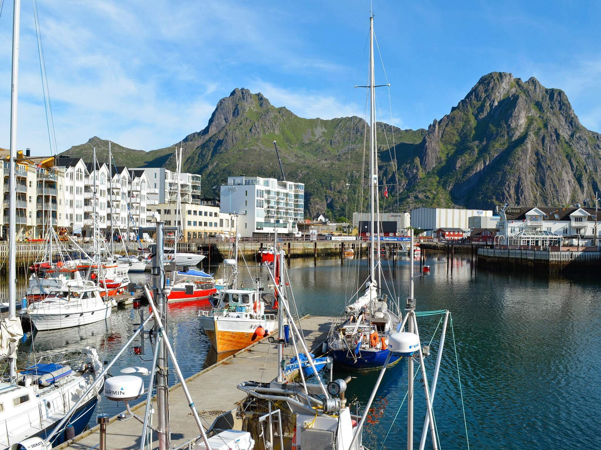 Vrijstaand vakantiehuis aan de rand van Svolvær, vlakbij wandelpaden en fjord - foto 5