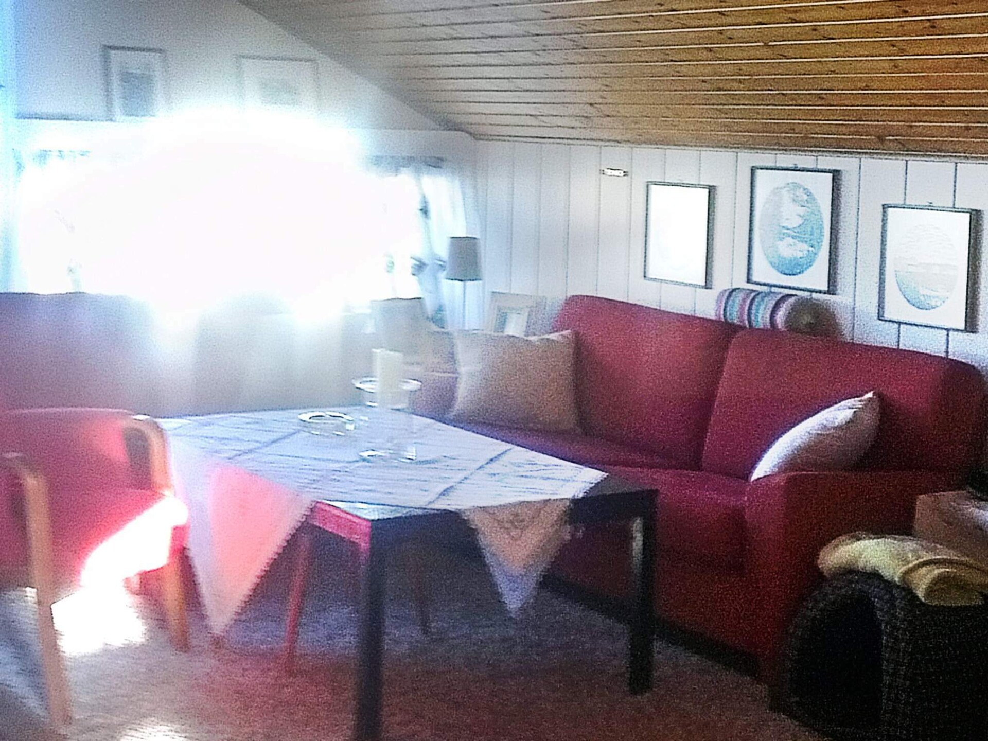 Vrijstaand vakantiehuis aan de rand van Svolvær, vlakbij wandelpaden en fjord - foto 7
