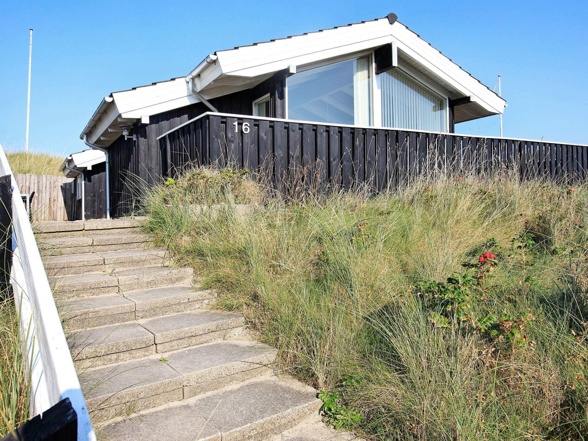 Modern vakantiehuis met sauna en zeezicht op 200m van het strand - foto 36