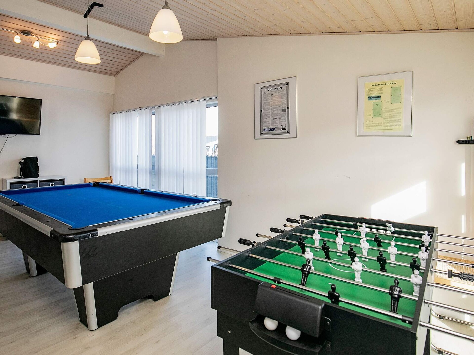 Vrijstaand vakantiehuis met whirlpool, sauna en activiteitenruimte op 700m van zee - foto 25