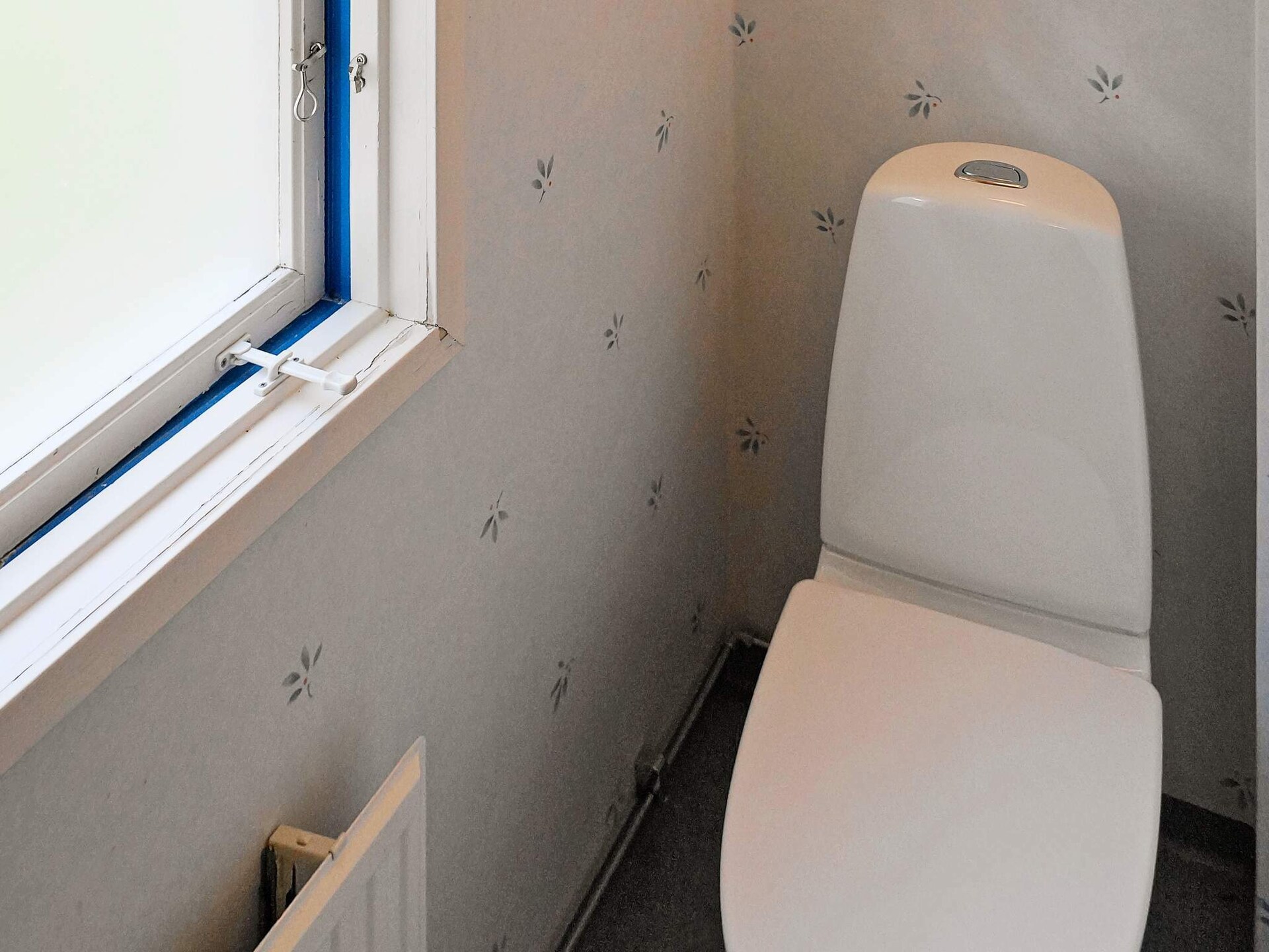 Zweeds vakantiehuis met weids fjordzicht op Tjörn - foto 18