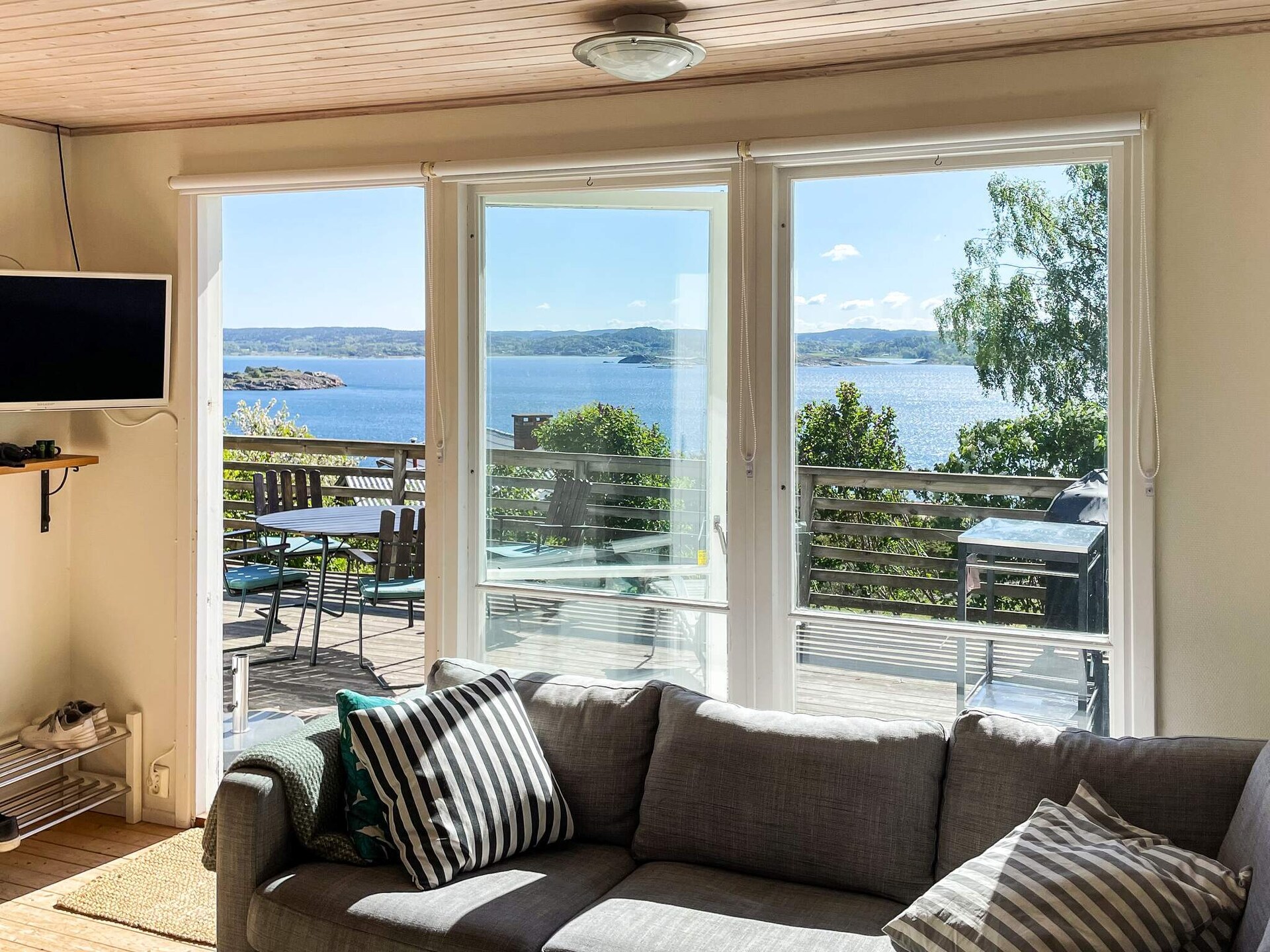 Zweeds vakantiehuis met weids fjordzicht op Tjörn - foto 19