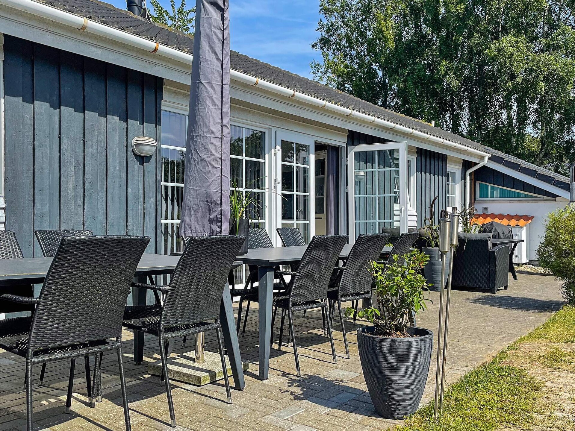 10-persoons vakantiehuis aan zee in Ørsted met zwembad - foto 7