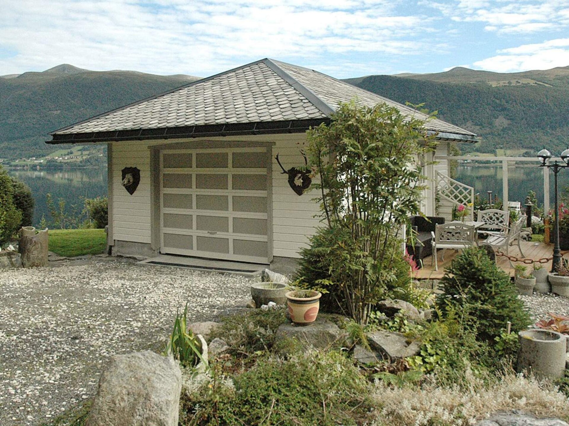 Panoramavakantiehuis aan de Syvdefjord met boothuur en berguitzicht - foto 14