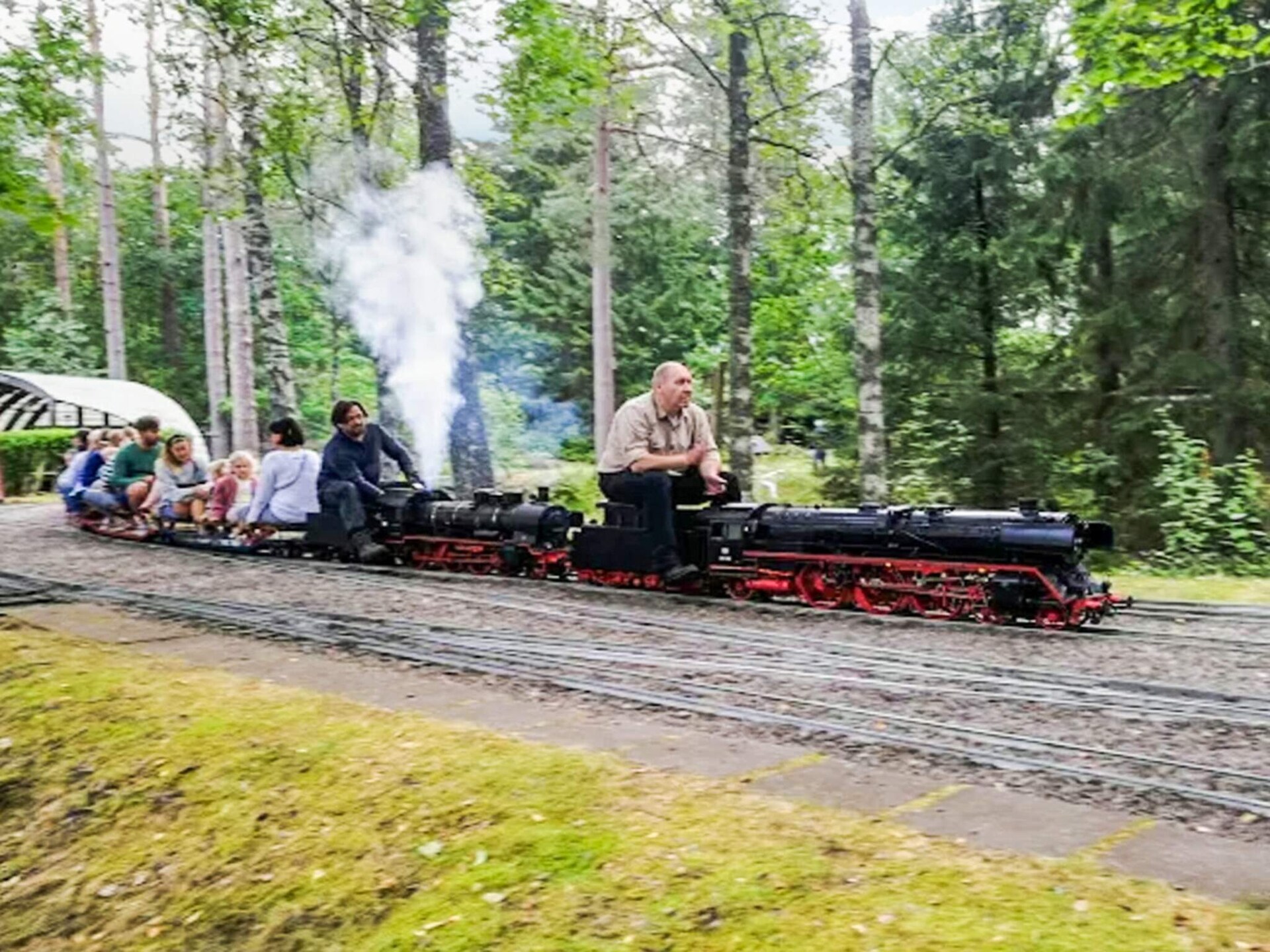 Sfeervol vakantiehuis met uitzicht op bos en meer nabij Borås - foto 8
