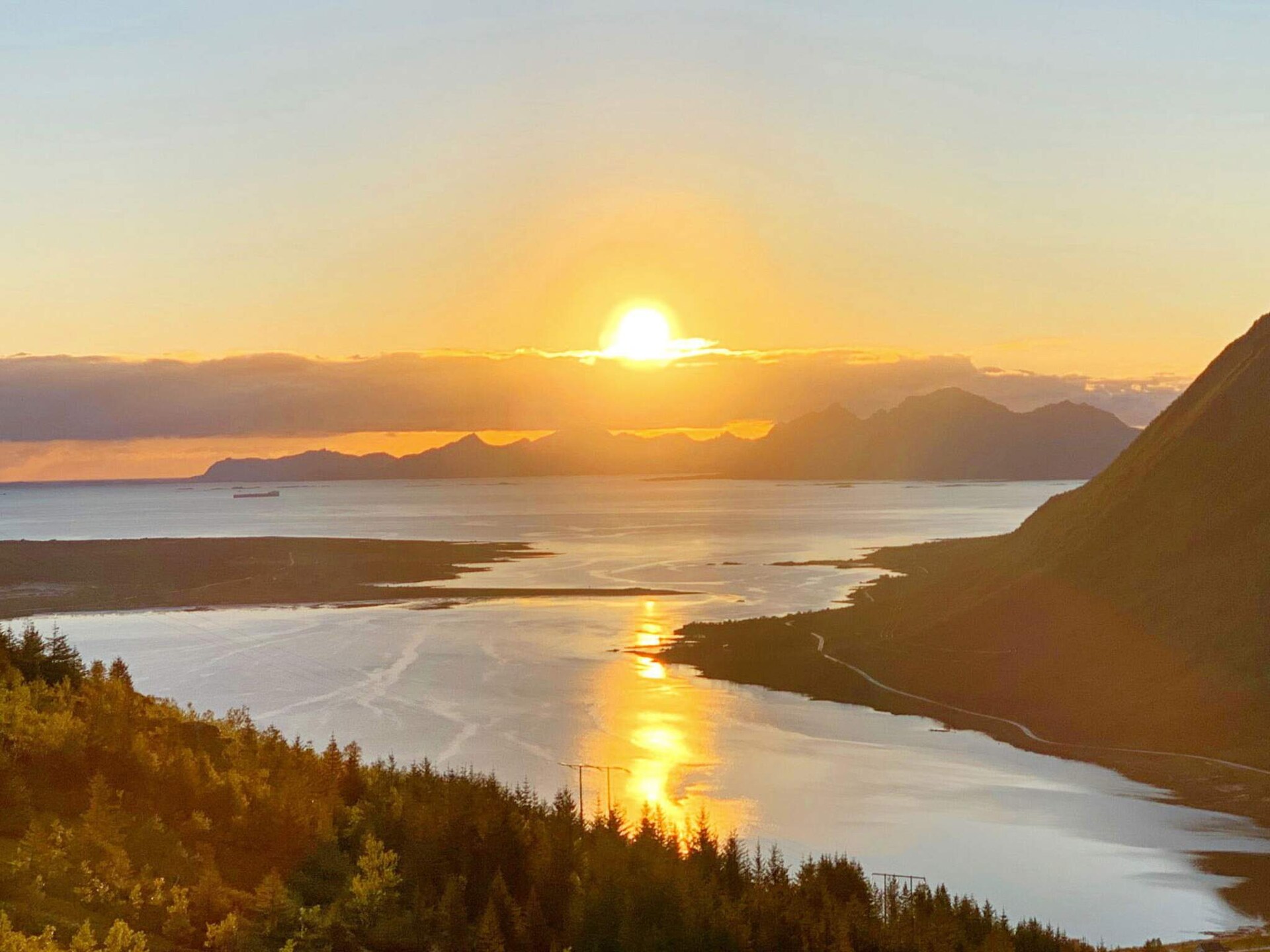 Souterrain appartement aan de Morfjord met panoramisch uitzicht op de Lofoten - foto 9