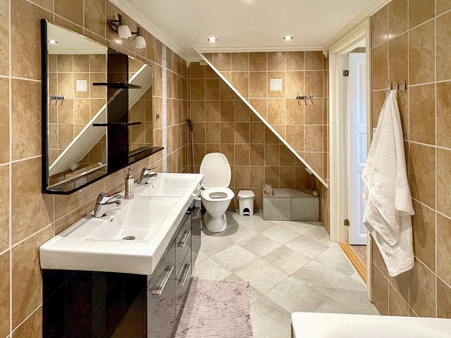 Souterrain appartement aan de Morfjord met panoramisch uitzicht op de Lofoten - foto 21