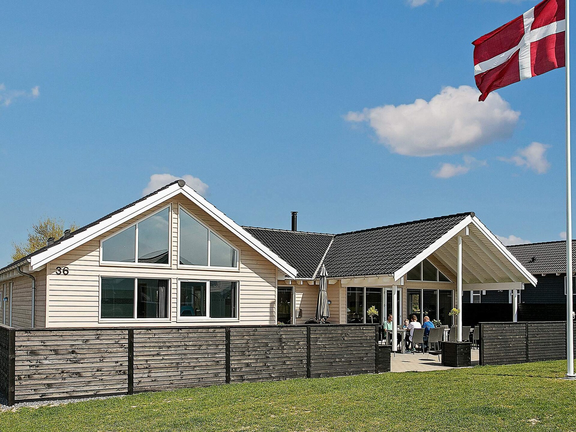 Groot vakantiehuis met zwembad en sauna vlakbij zee in Bogense - foto 2