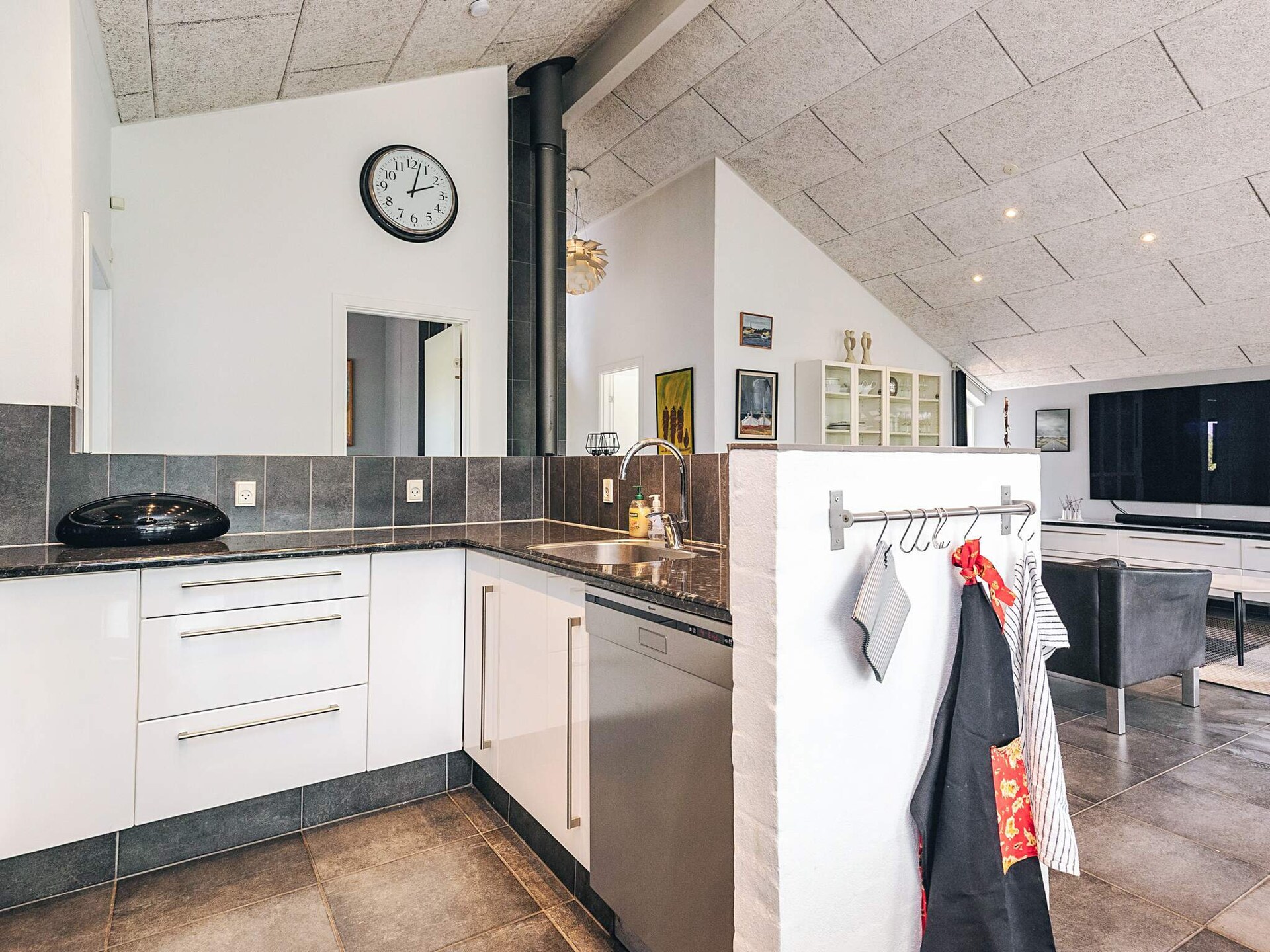 Luxe vrijstaand vakantiehuis met sauna, whirlpool en activiteitenruimte nabij Blokhus - foto 11