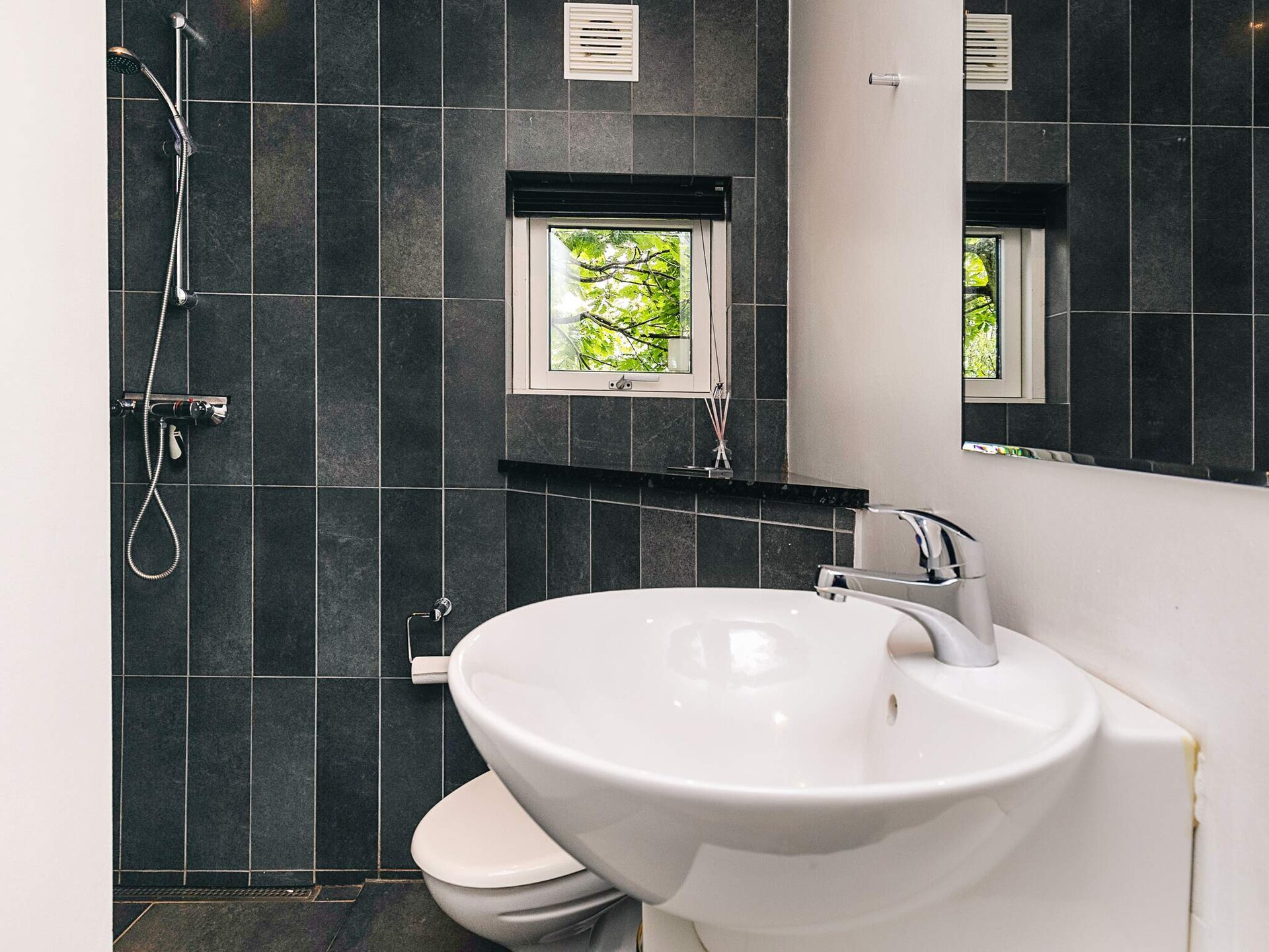 Luxe vrijstaand vakantiehuis met sauna, whirlpool en activiteitenruimte nabij Blokhus - foto 17