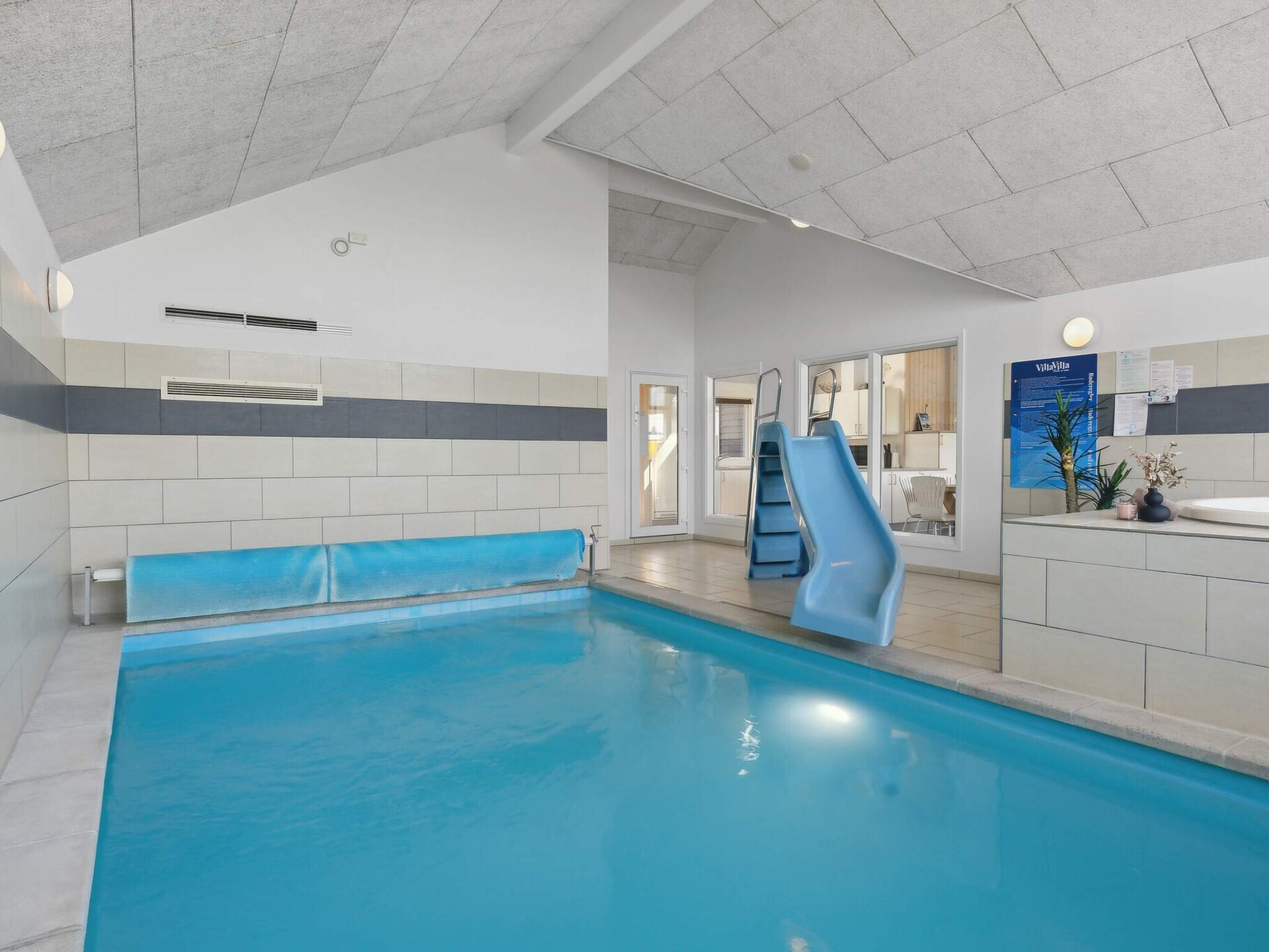 Groot vakantiehuis voor 16 personen met zwembad en sauna, vlakbij zee - foto 20