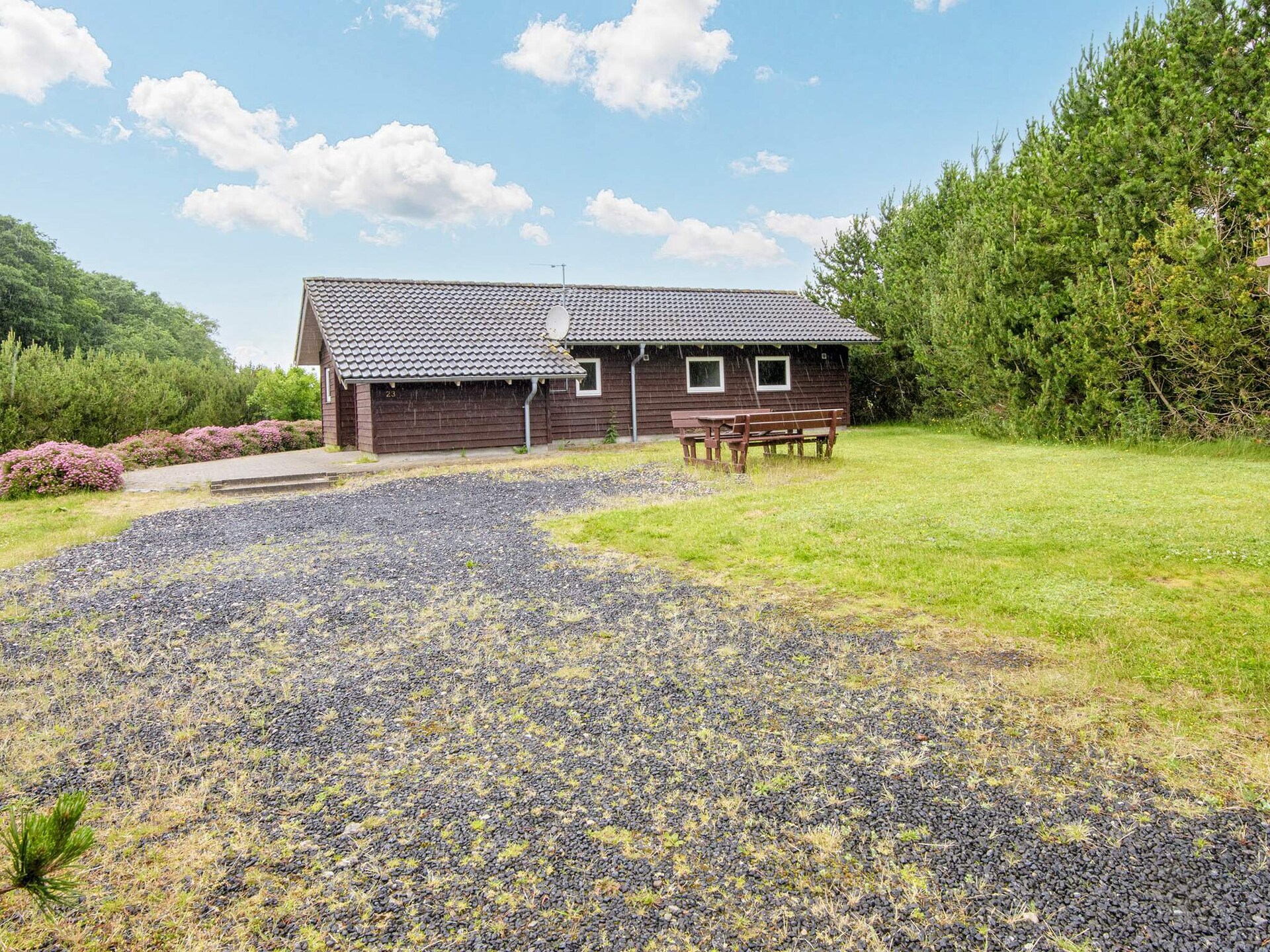 Sfeervol vakantiehuis aan de rand van het bos, op 100 meter van het Kvie Sø meer - foto 42