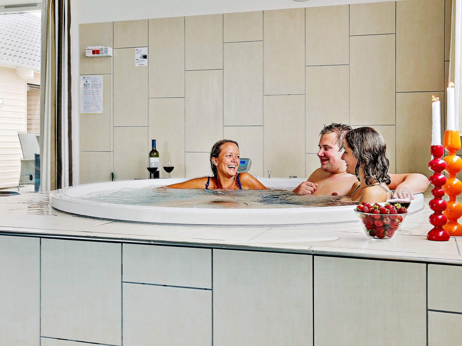 Luxe groepsverblijf met privézwembad, sauna en activiteitenruimte op 900m van zee - foto 27