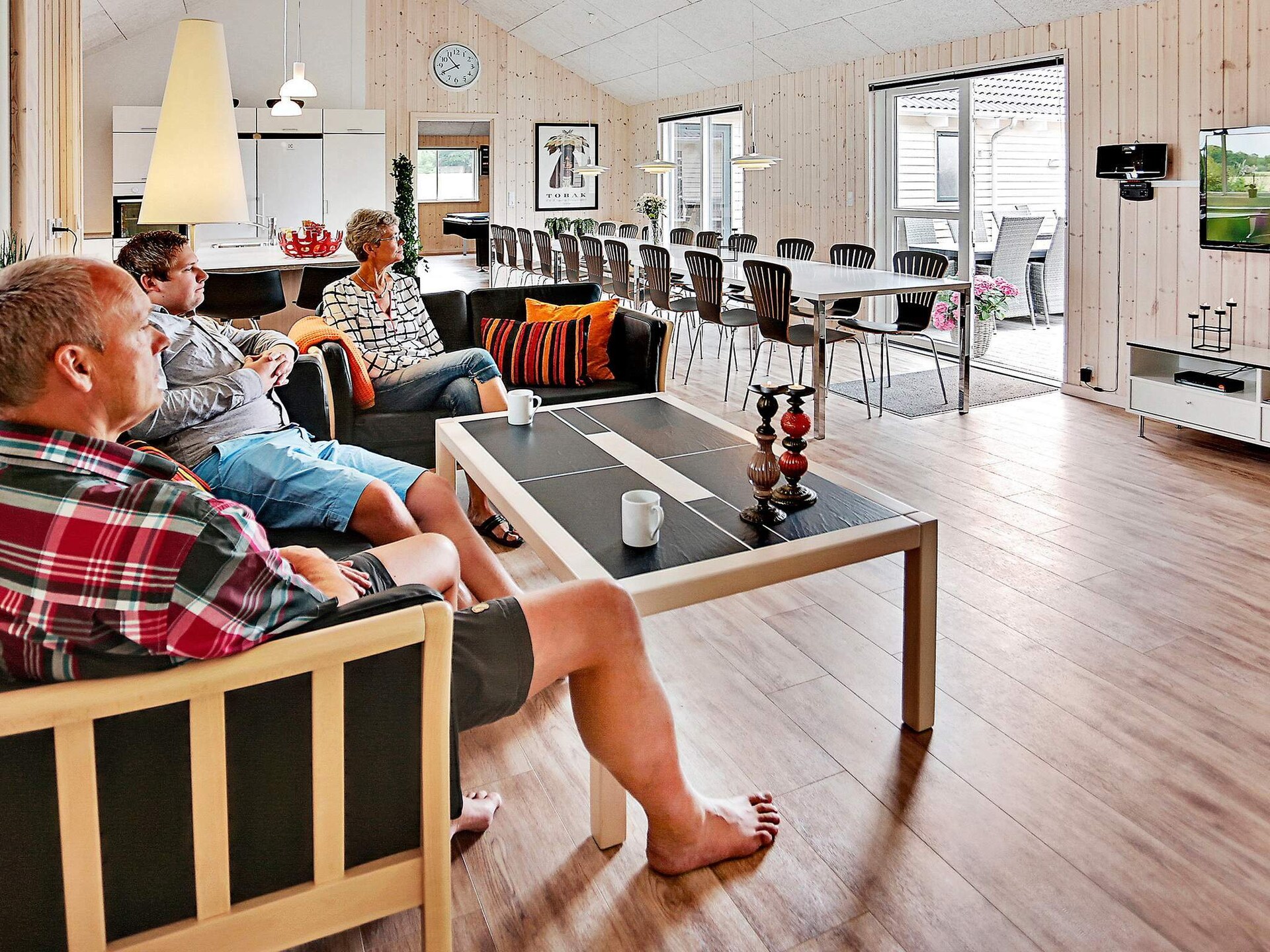 Luxe groepsverblijf met privézwembad, sauna en activiteitenruimte op 900m van zee - foto 31