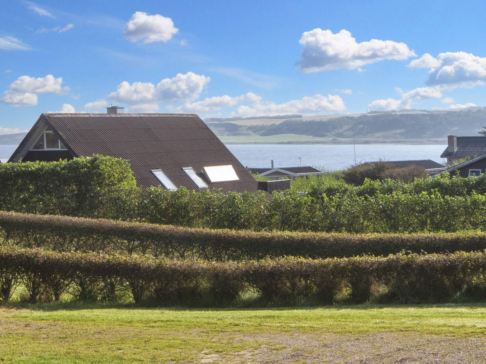 Vrijstaand vakantiehuis met Limfjord-uitzicht, 250m van zee, wellness - foto 9