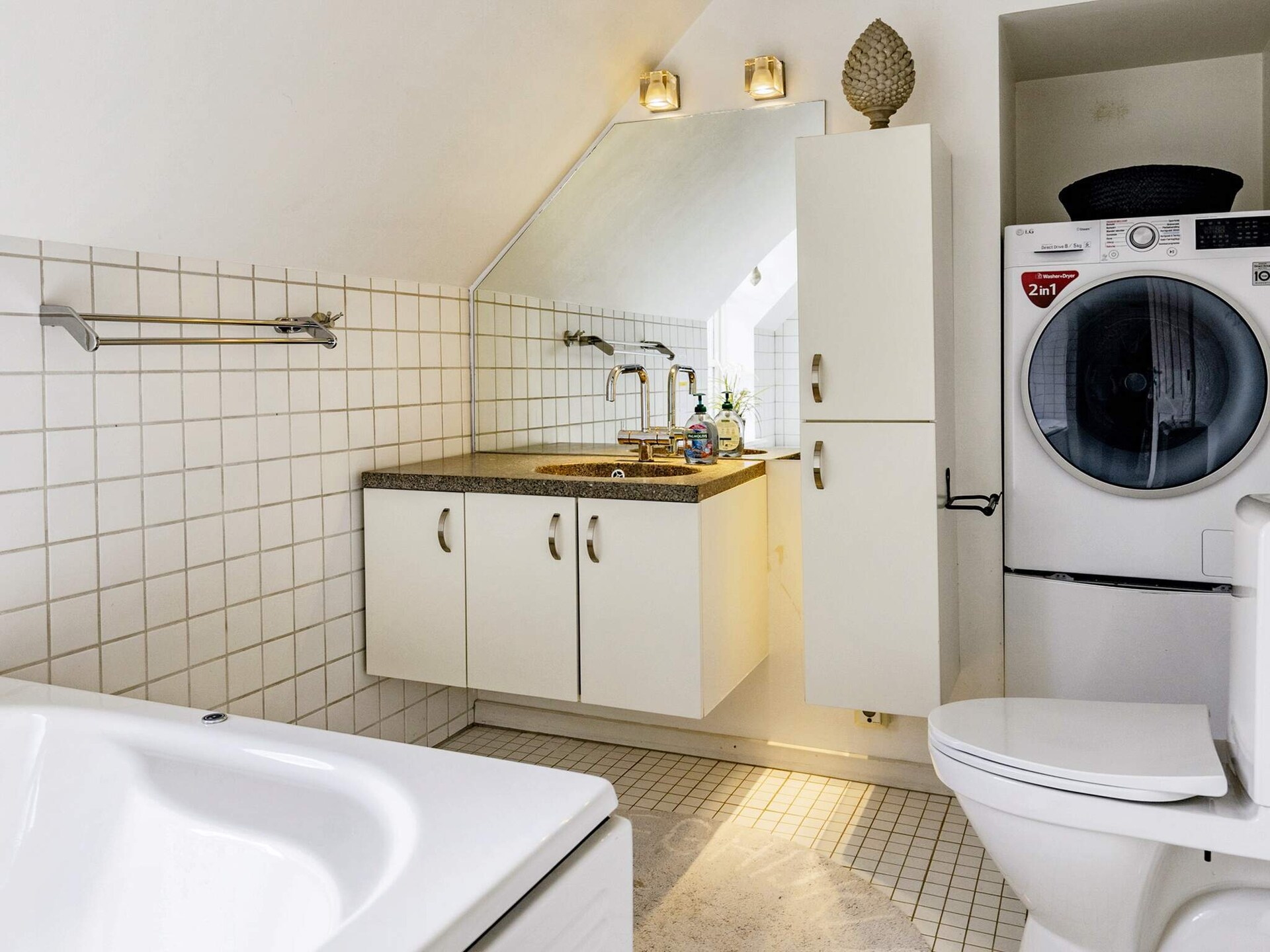 Sfeervol rietgedekt vakantiehuis met whirlpool op 200 meter van de zee in Jerup - foto 22