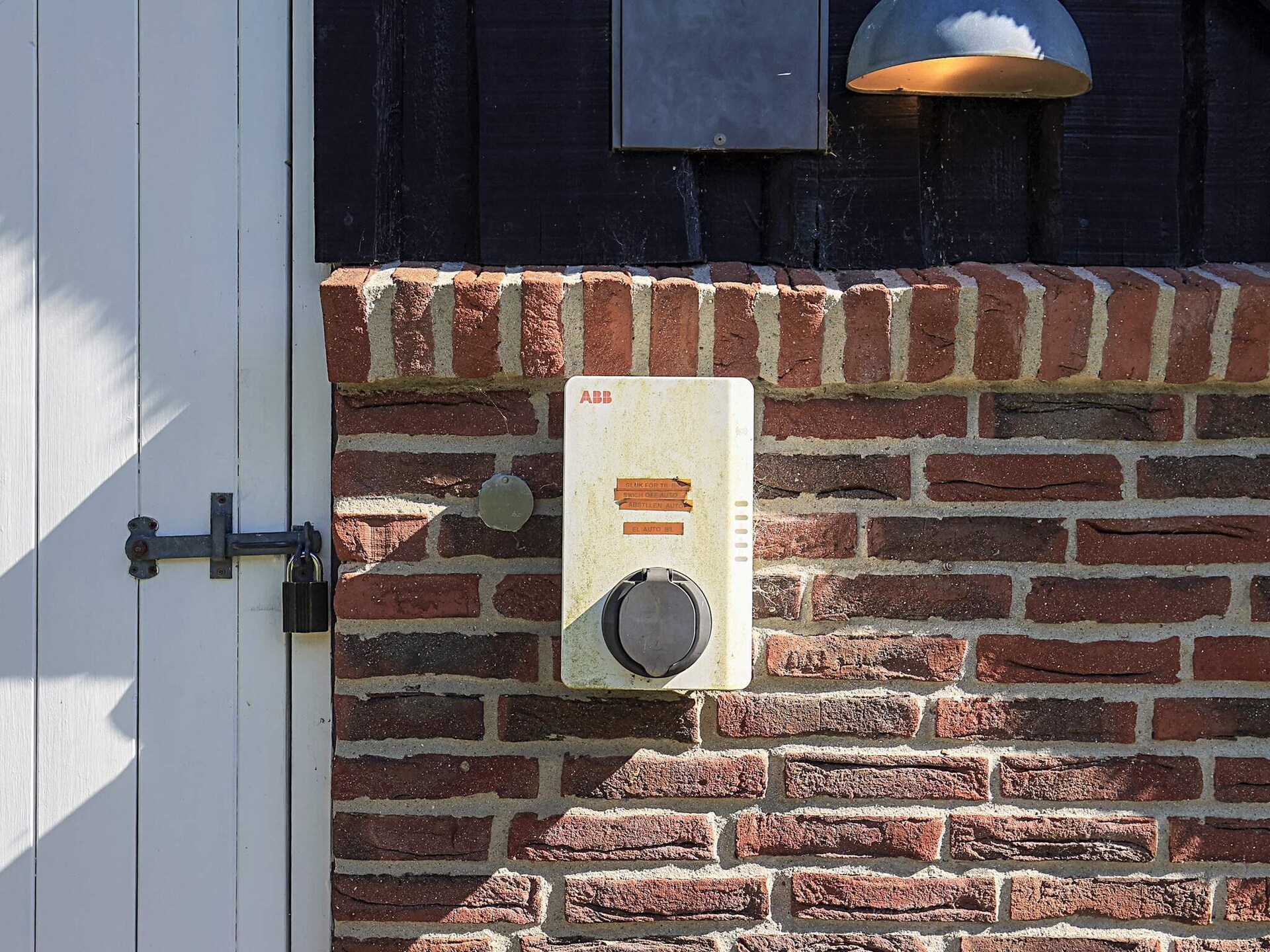 Sfeervol rietgedekt vakantiehuis met whirlpool op 200 meter van de zee in Jerup - foto 32