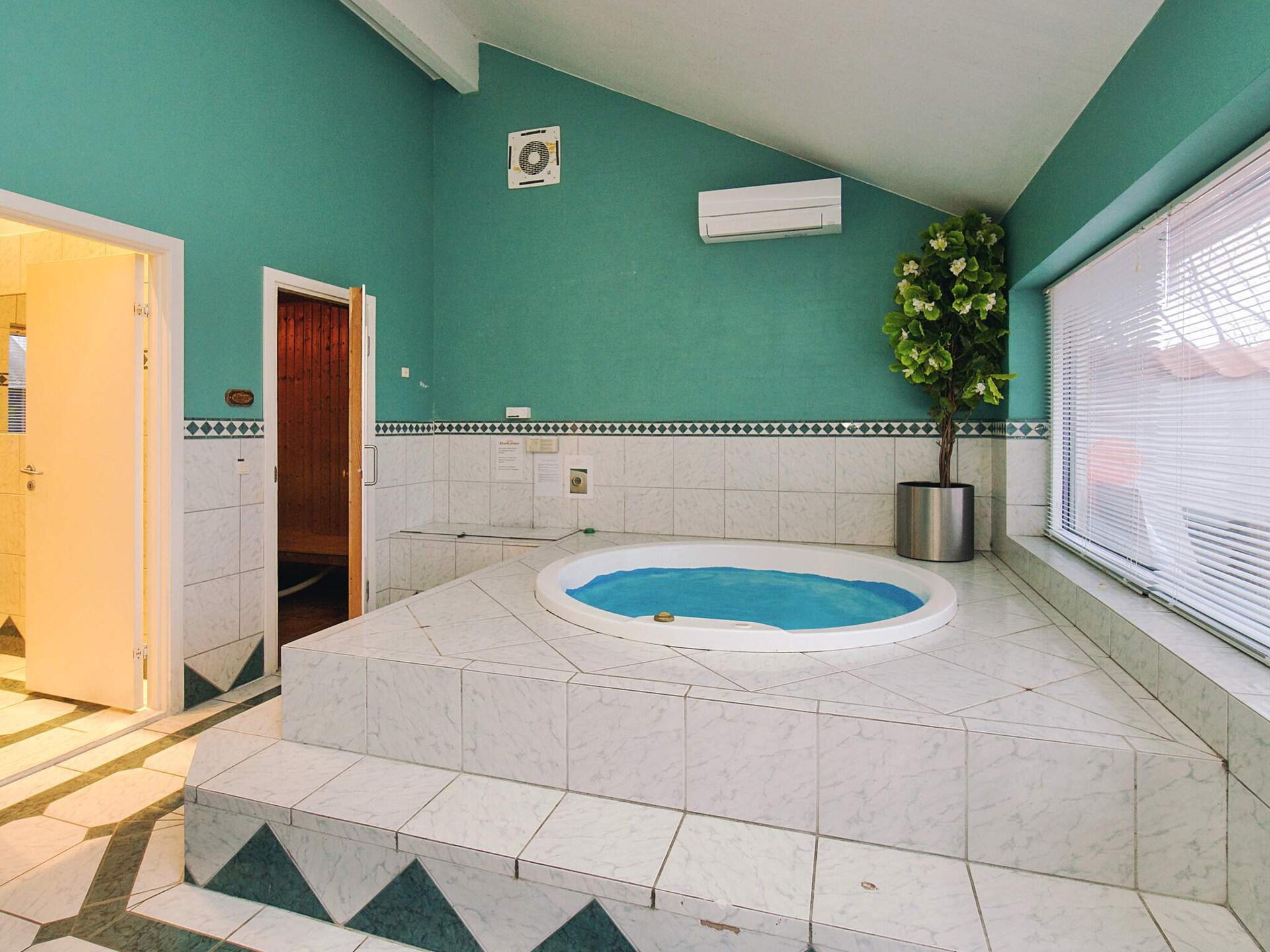 Ruim vakantiehuis met sauna op 200 meter van zee, Sjællands Odde - foto 6