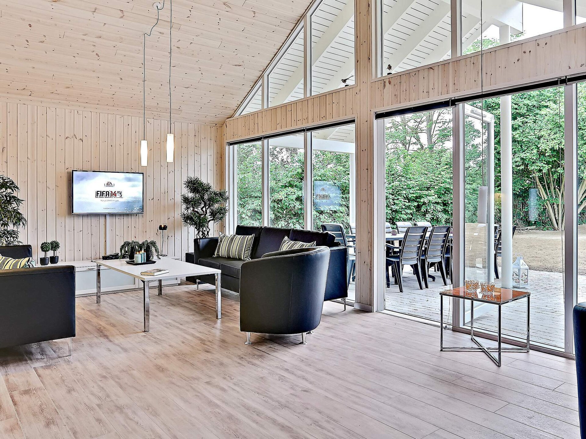 Groots vakantiehuis met zwembad, sauna en activiteiten op 240m van zee - foto 36