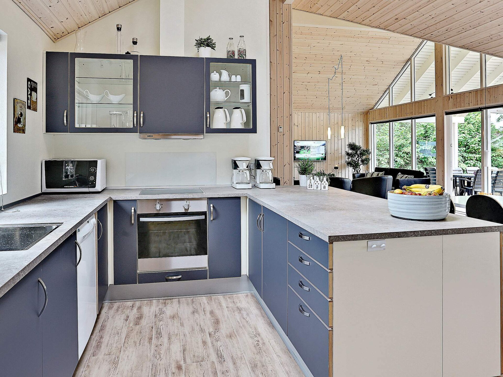 Groots vakantiehuis met zwembad, sauna en activiteiten op 240m van zee - foto 38