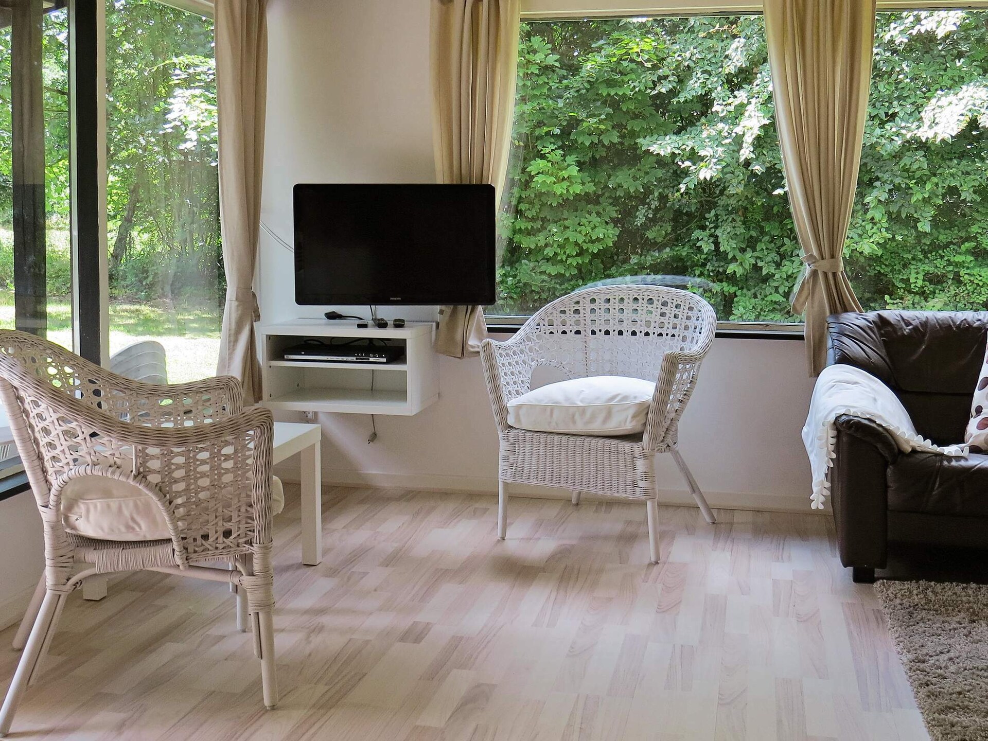 Vrijstaand vakantiehuis in Hals met houten terras, 1,4 km van zee - foto 9