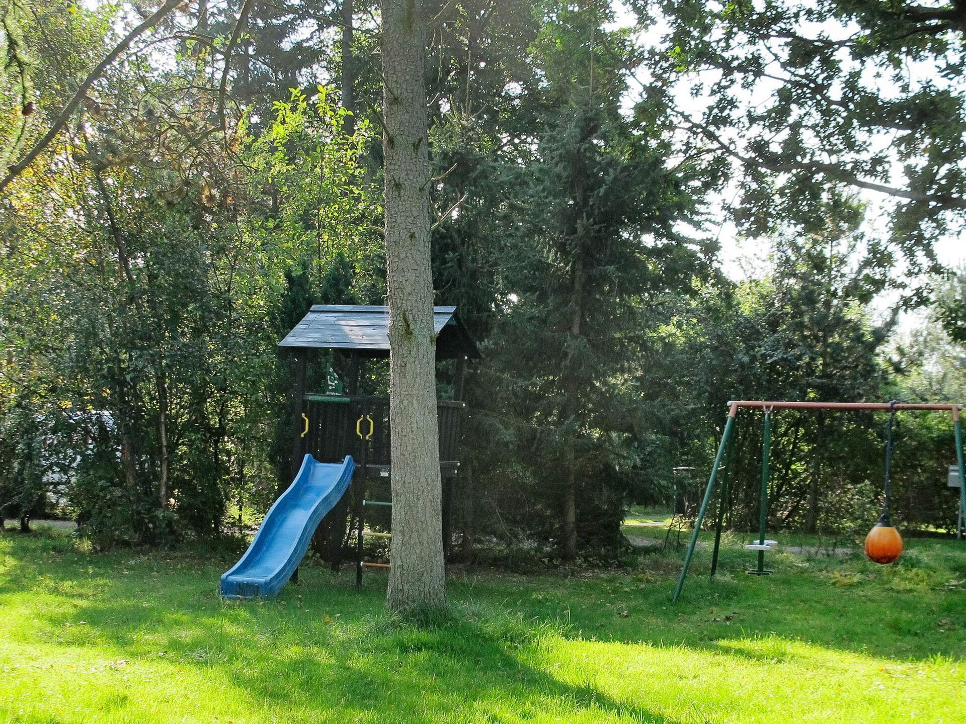 Vrijstaand vakantiehuis in Hals met houten terras, 1,4 km van zee - foto 16
