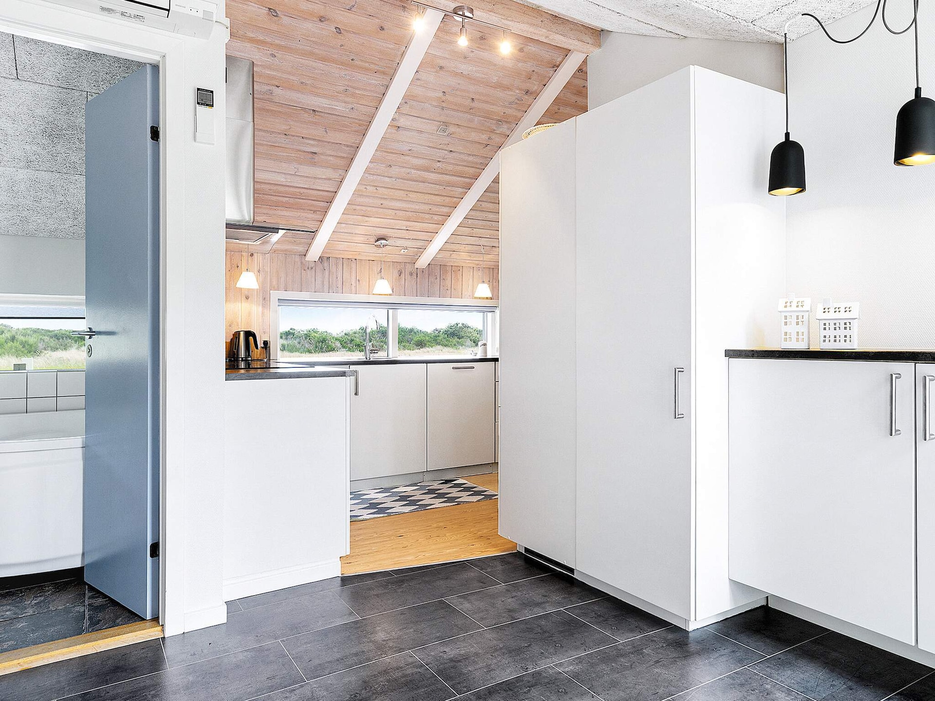 Aan zee: Modern vakantiehuis in Jerup met sauna en whirlpool - foto 12